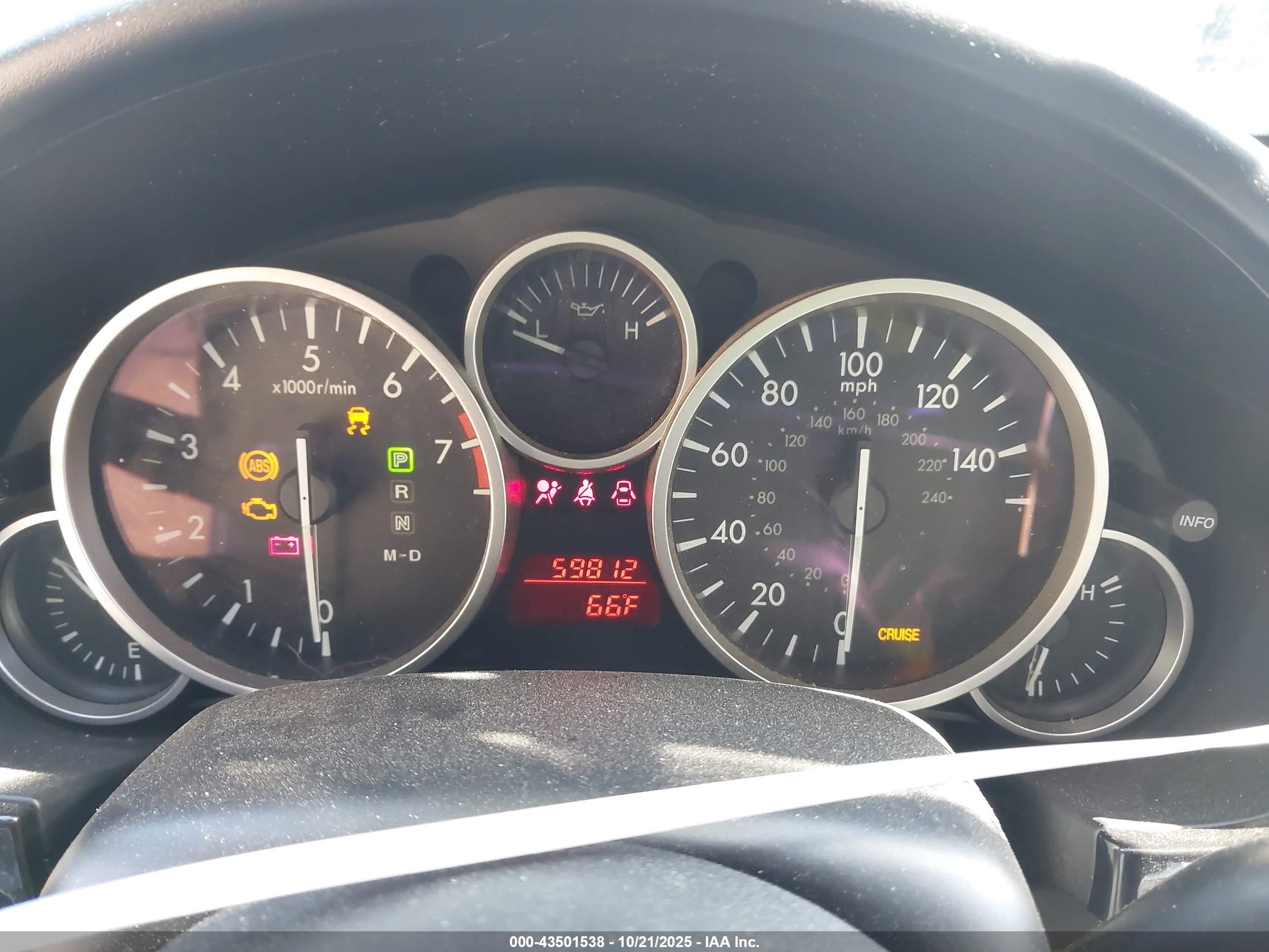 MAZDA MX-5 image 7