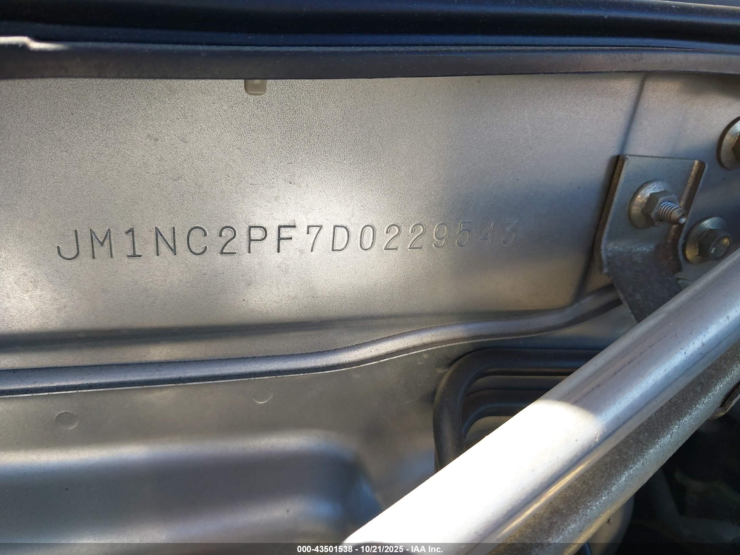 MAZDA MX-5 image 9