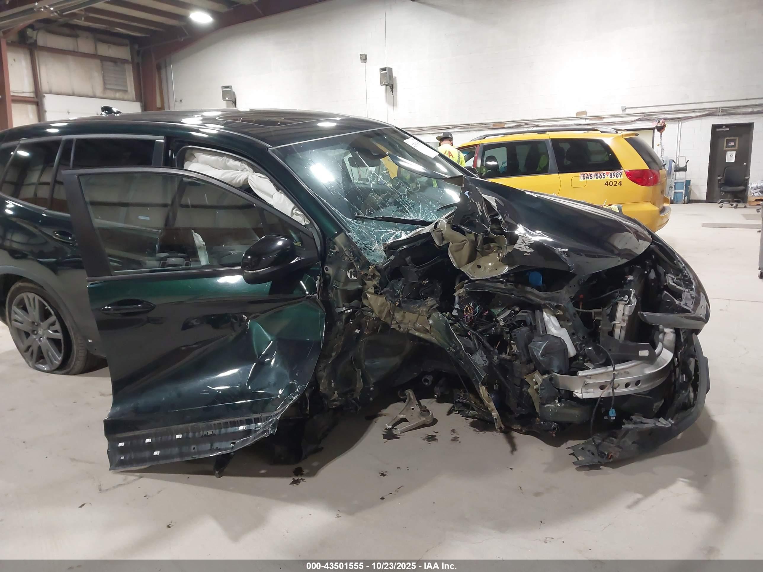 HONDA PASSPORT image 6