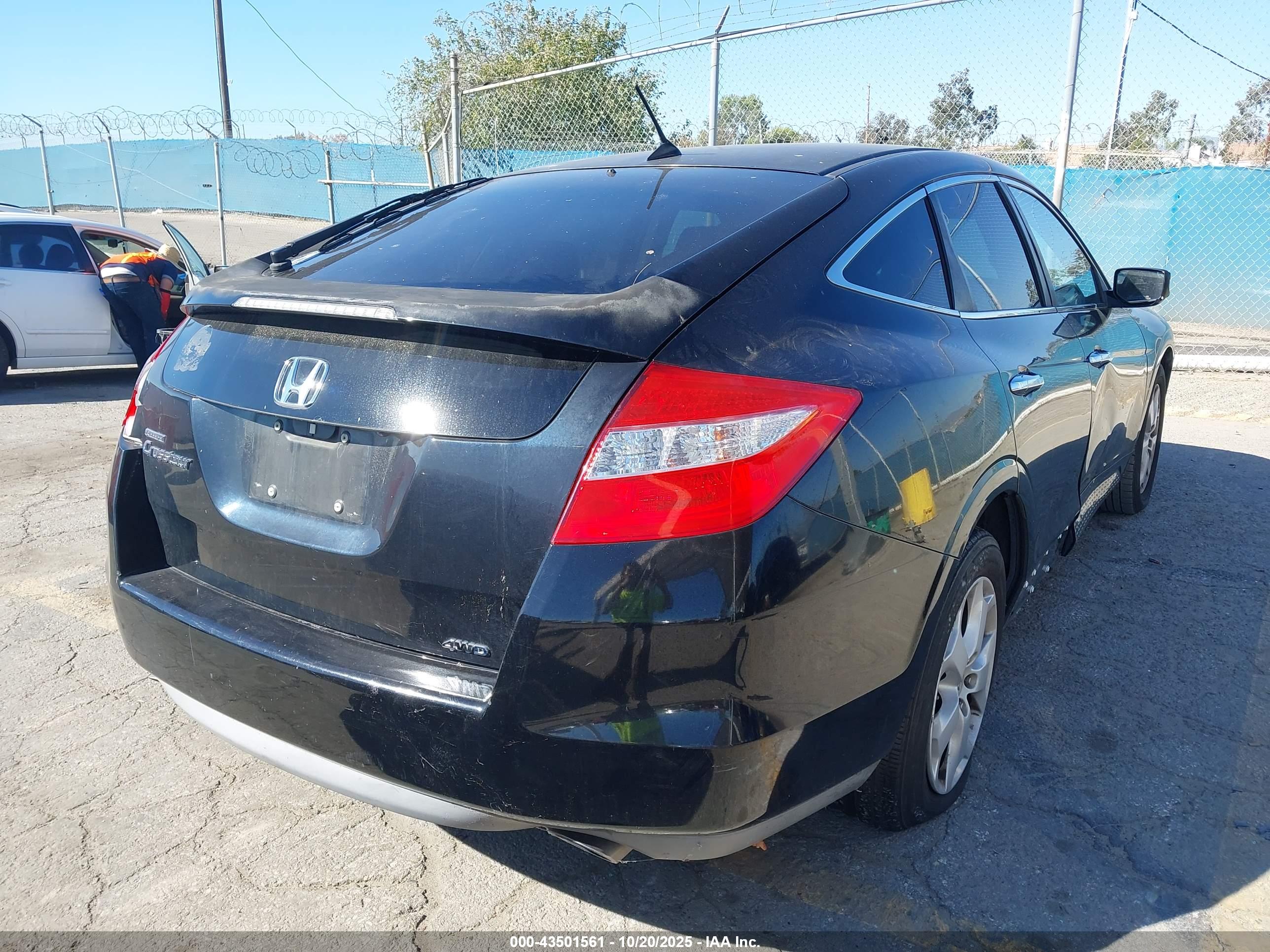 HONDA ACCORD image 4