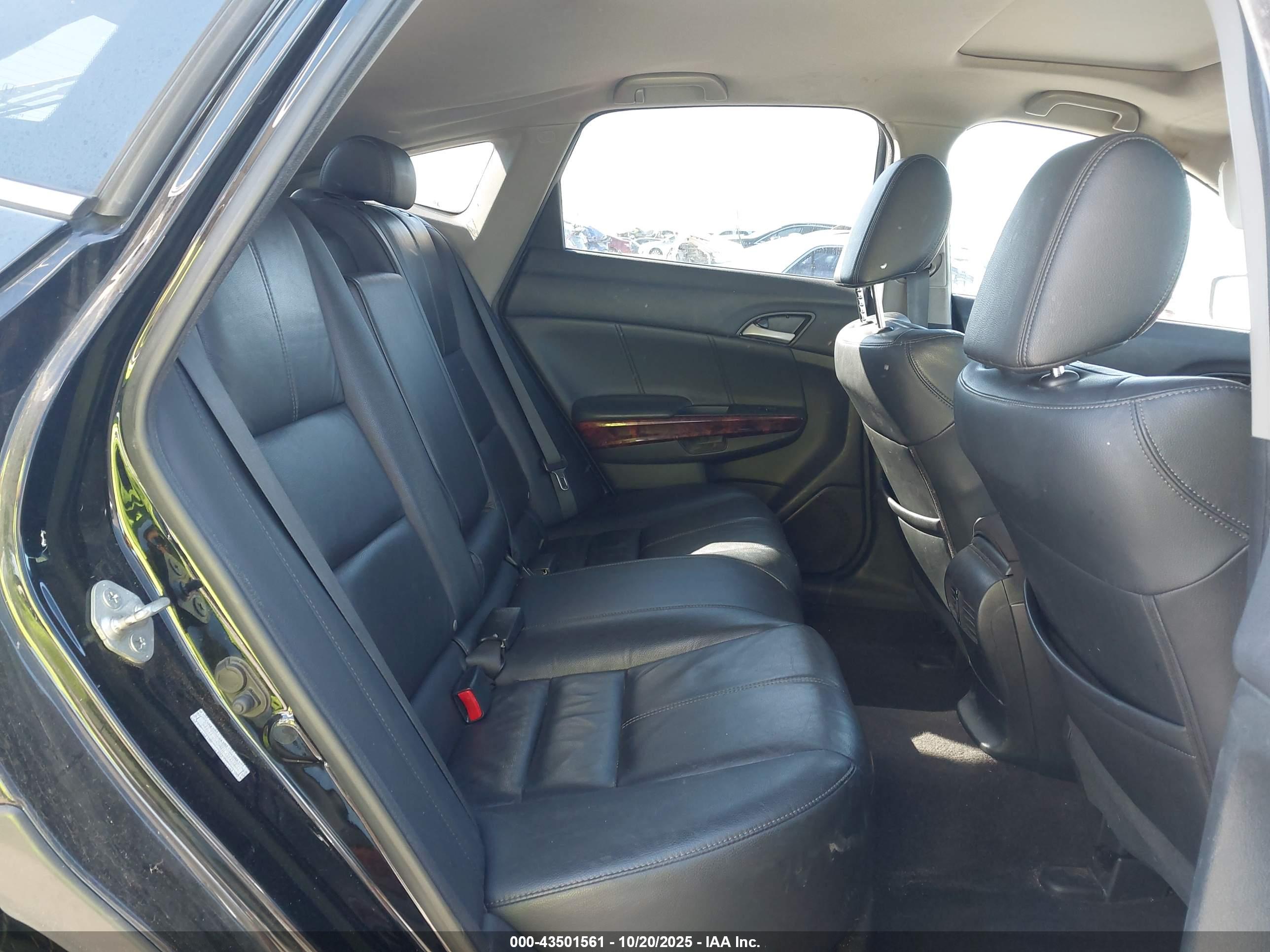 HONDA ACCORD image 8