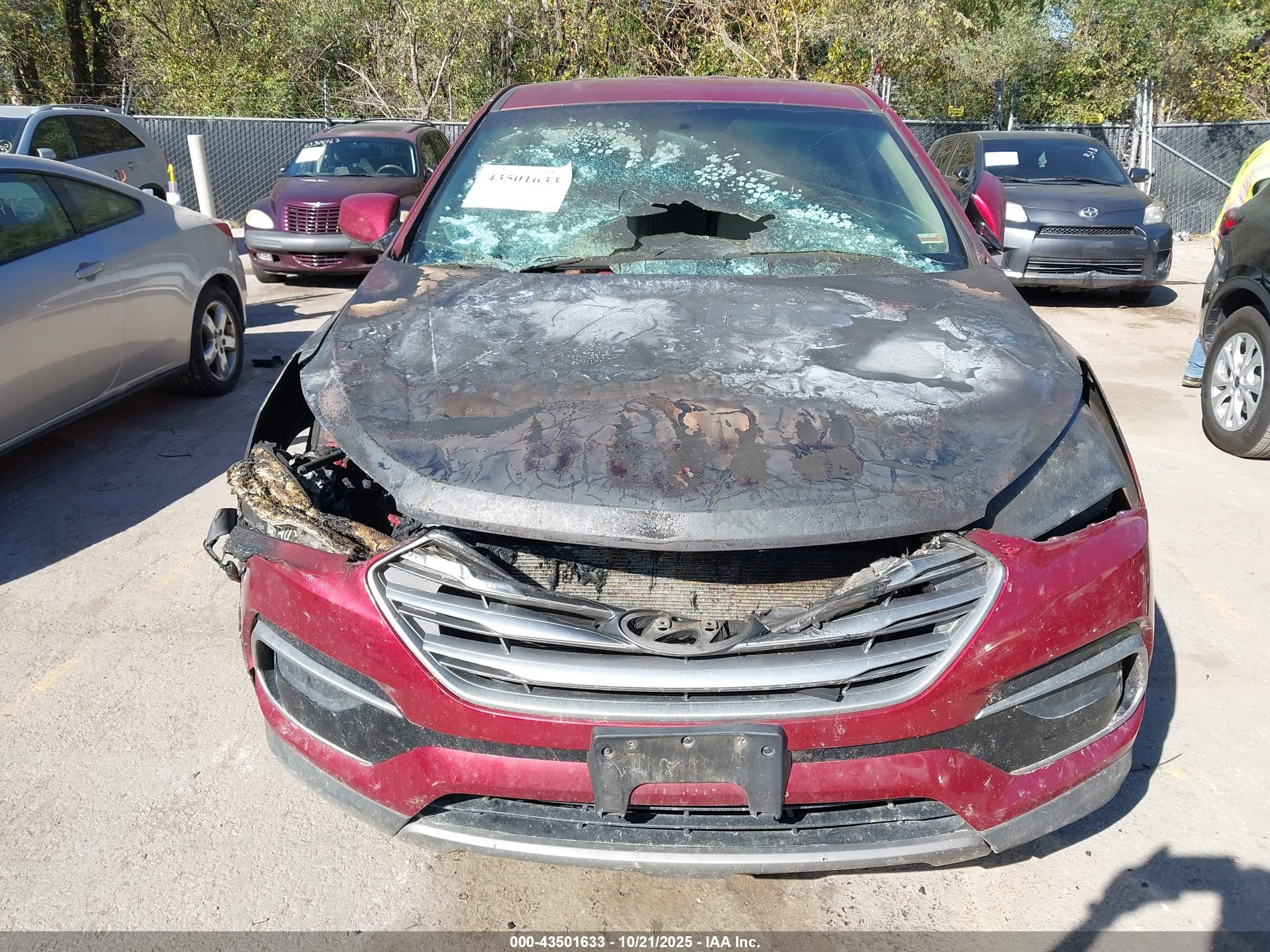 HYUNDAI SANTA image 6