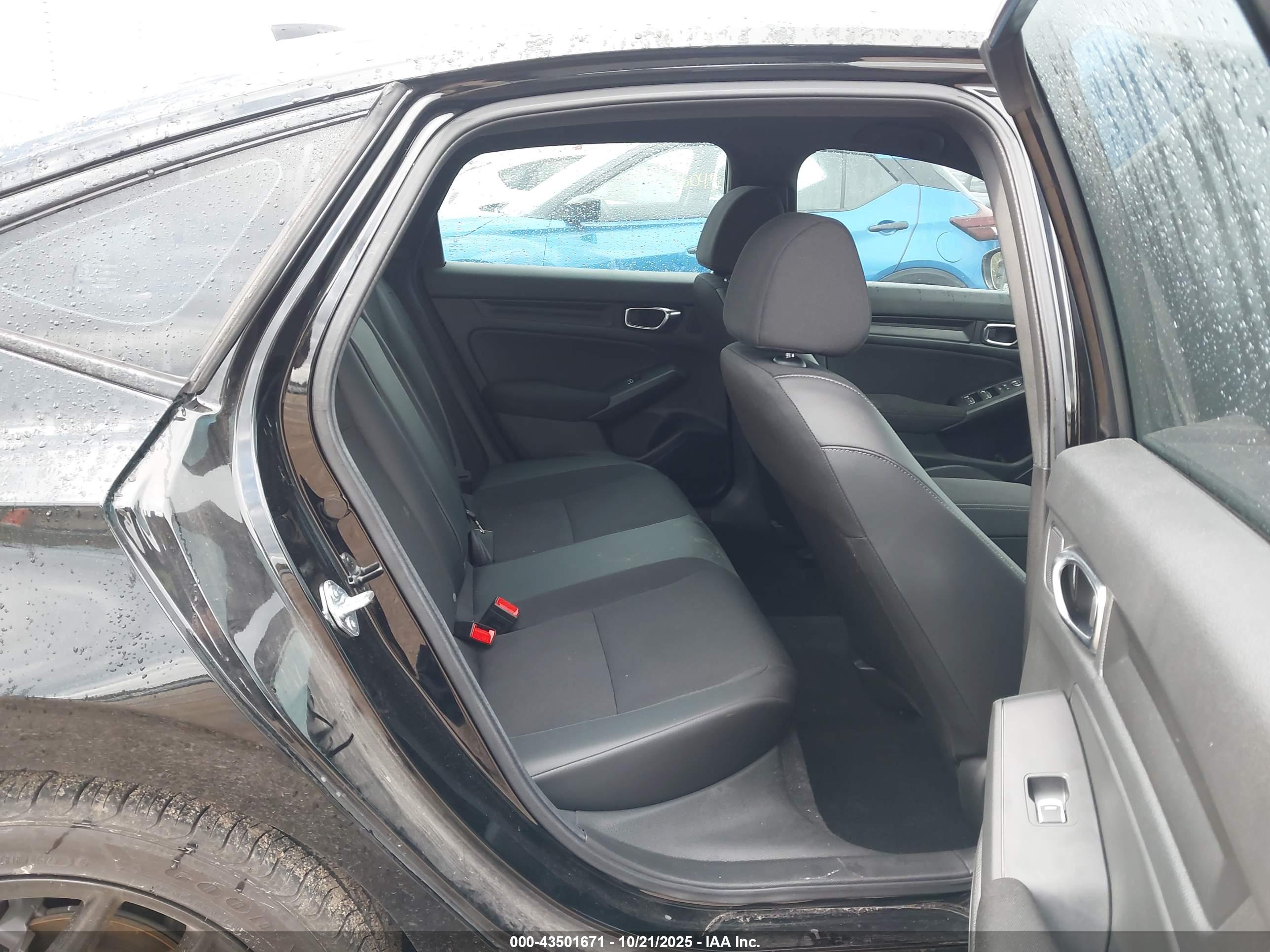 HONDA CIVIC image 8