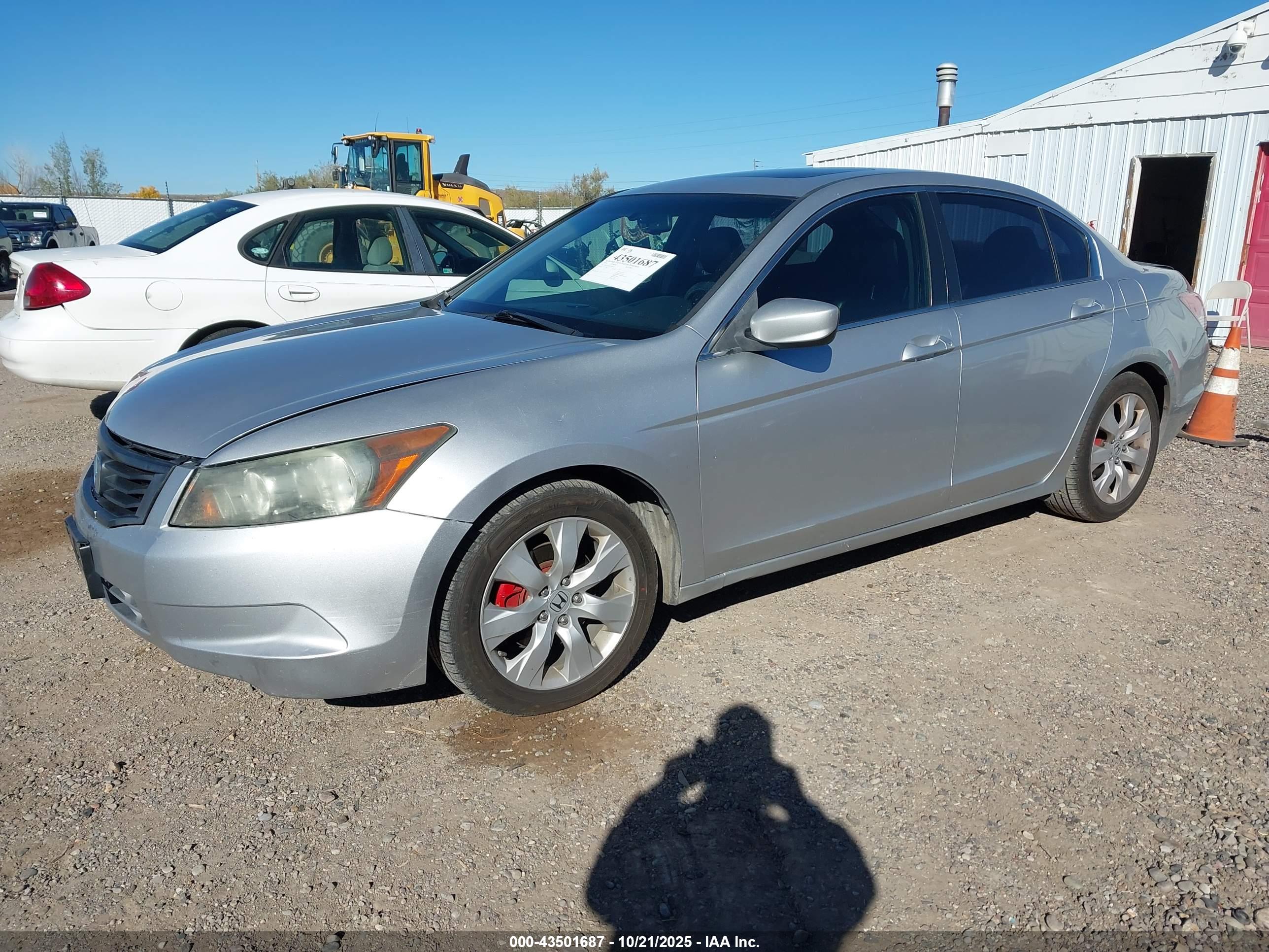 HONDA ACCORD image 2