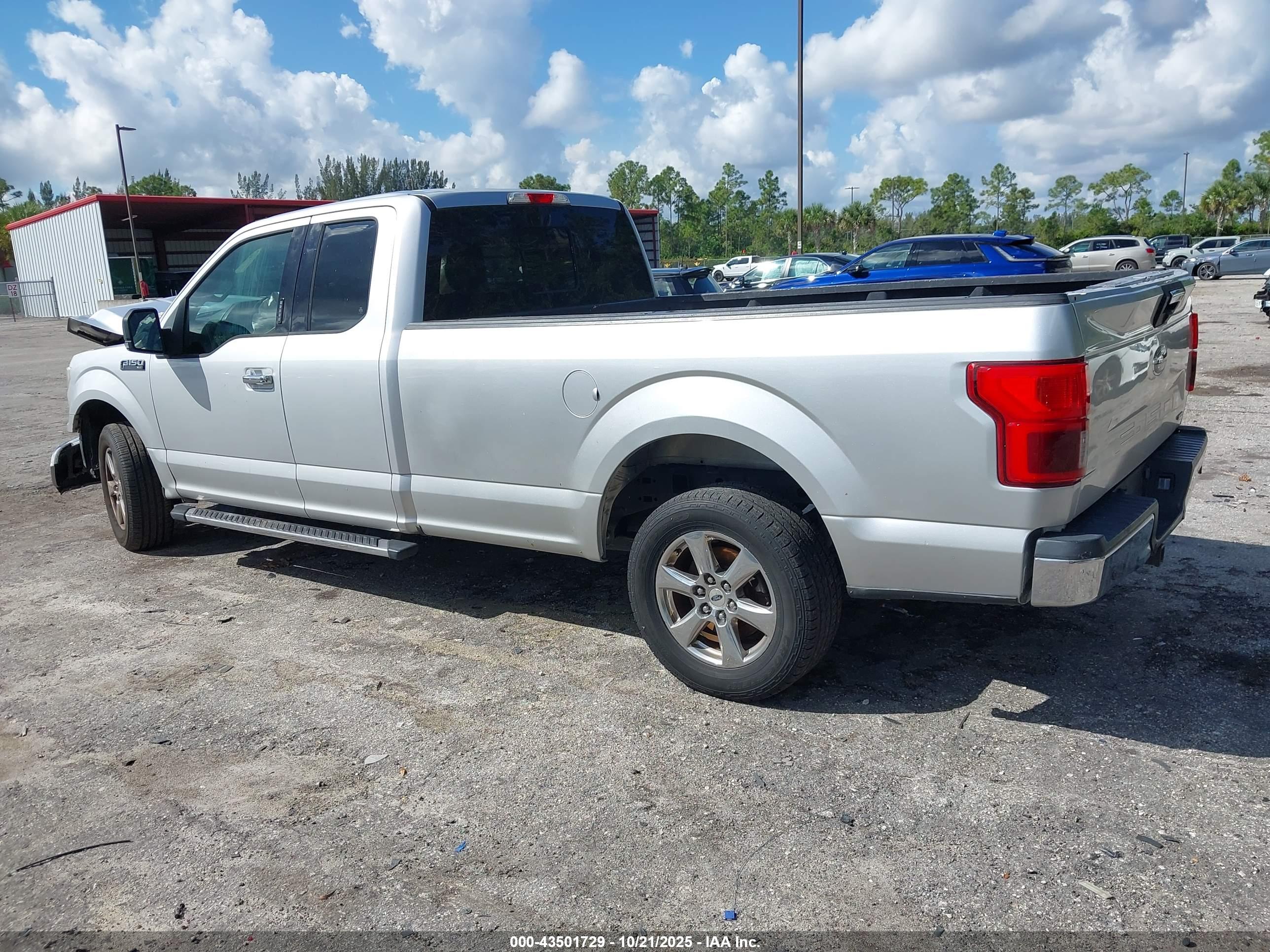 FORD F-150 image 3