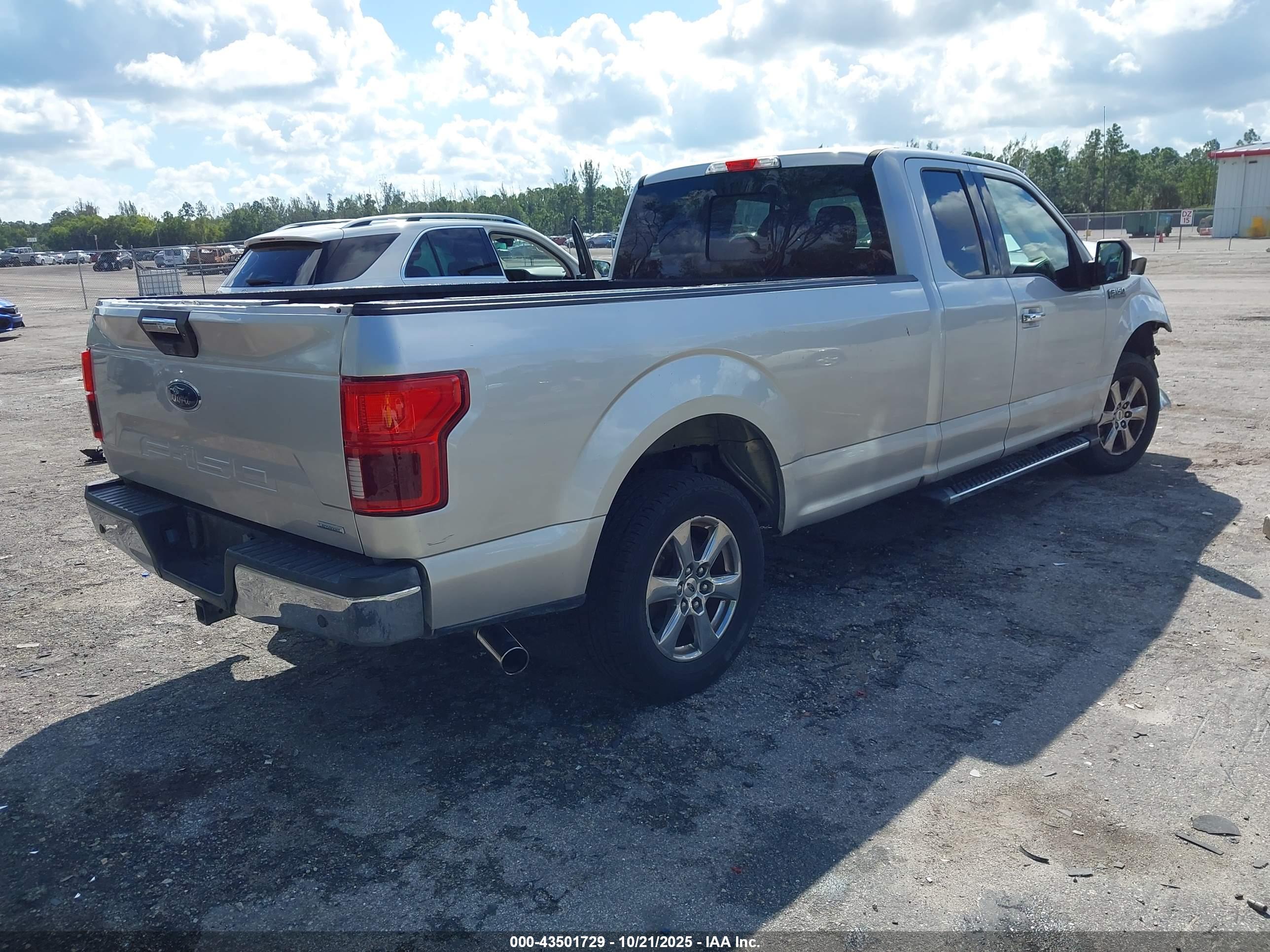 FORD F-150 image 4