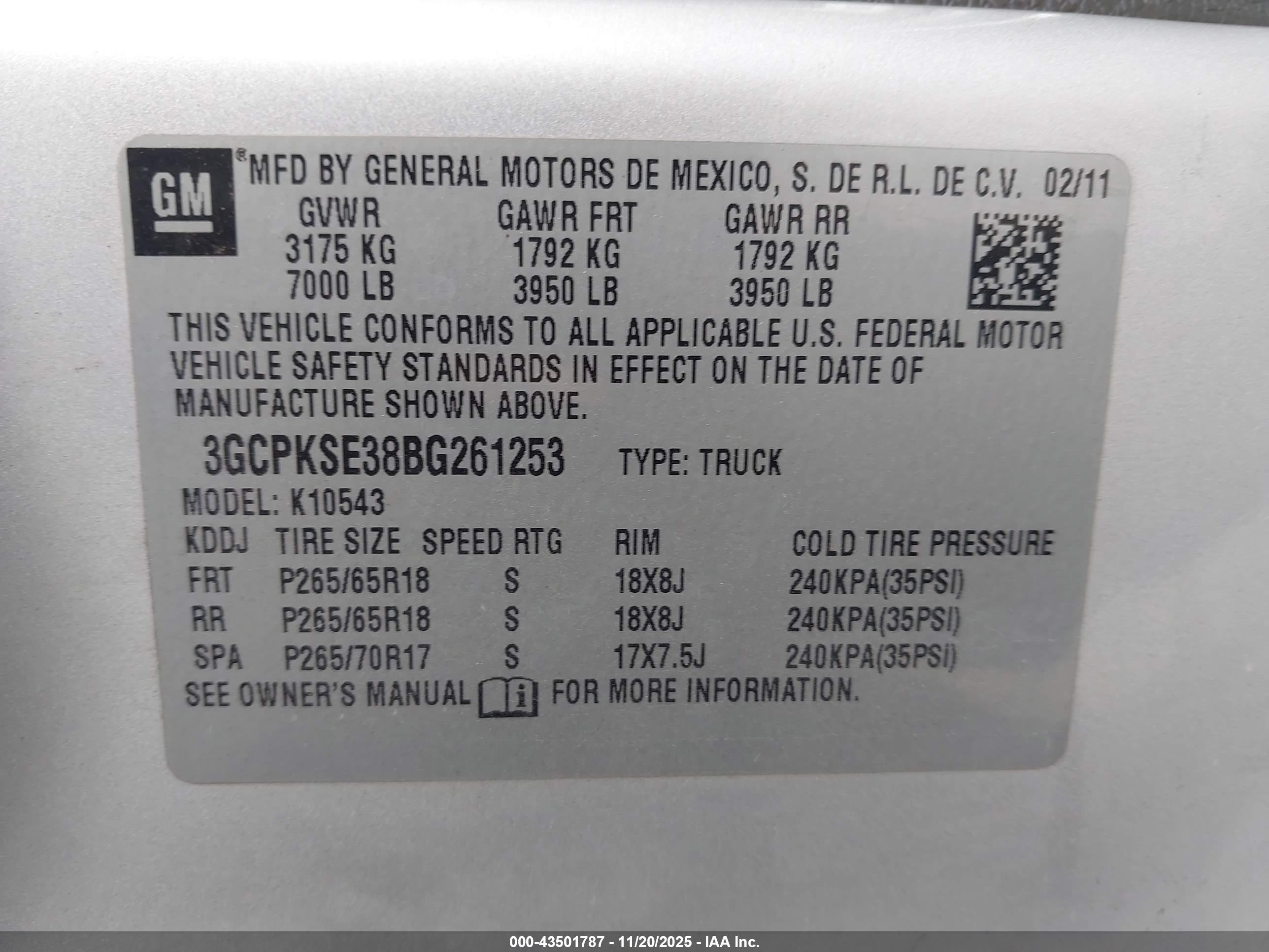 CHEVROLET SILVERADO image 9
