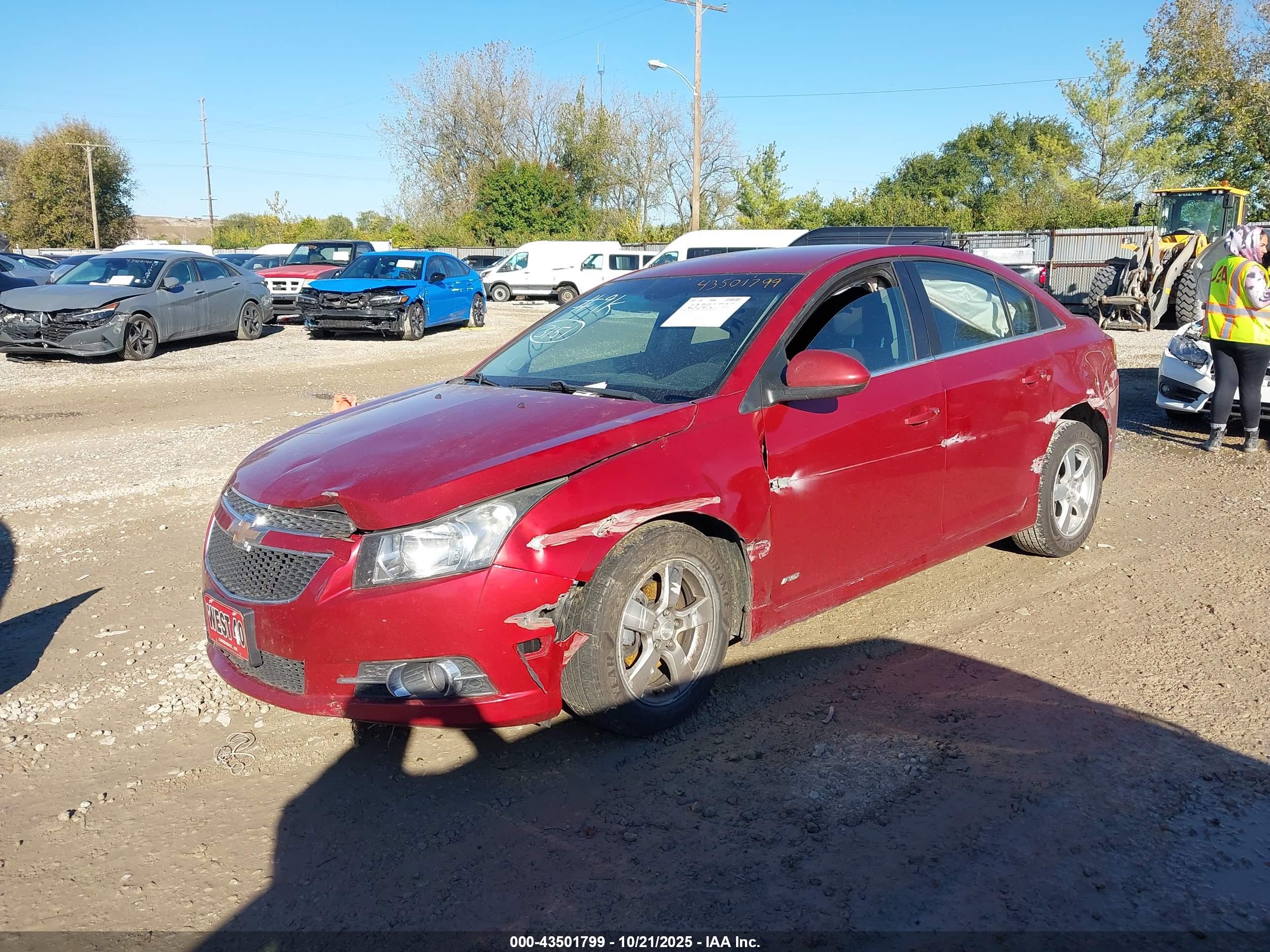 CHEVROLET CRUZE image 2