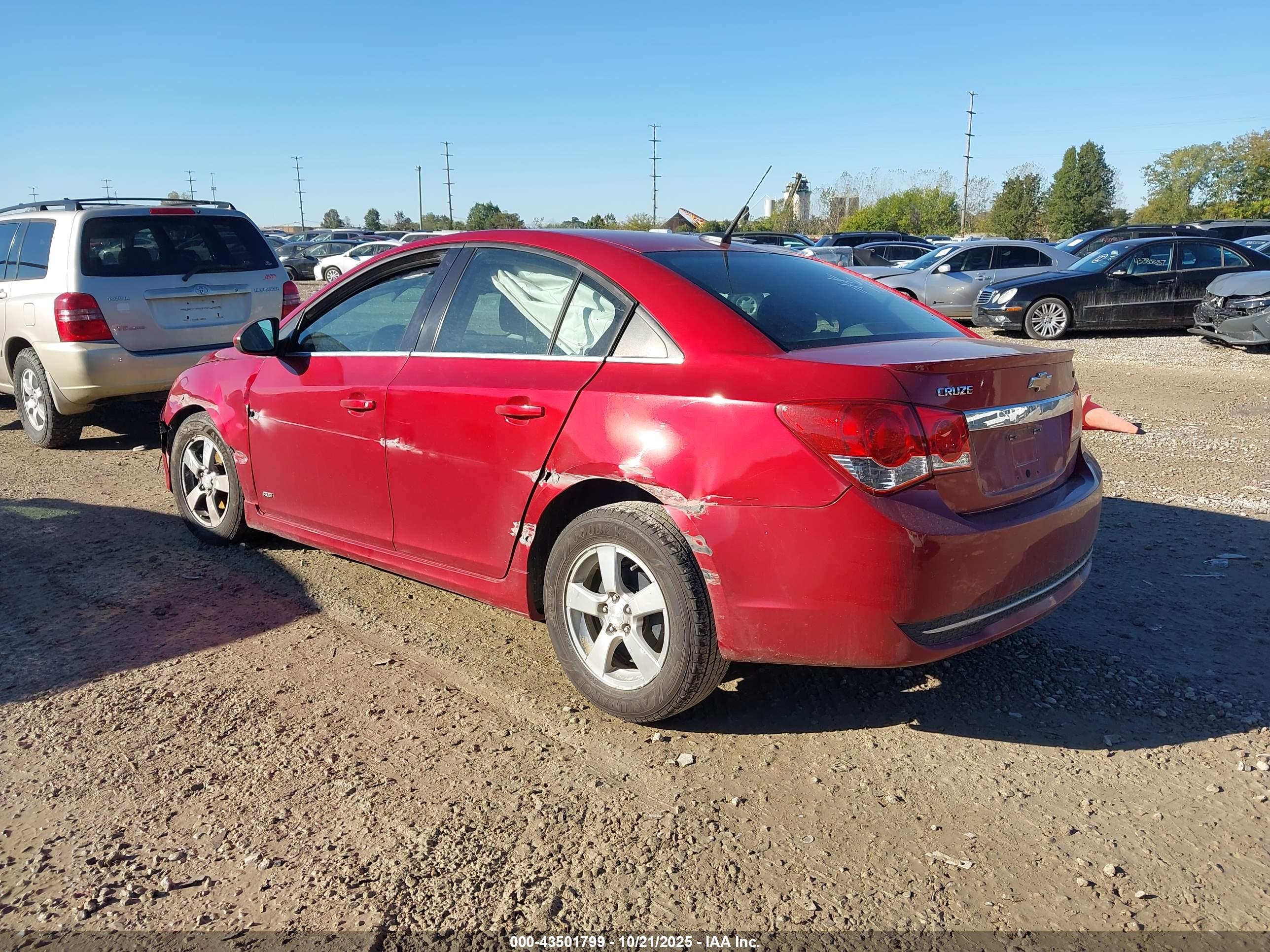 CHEVROLET CRUZE image 3