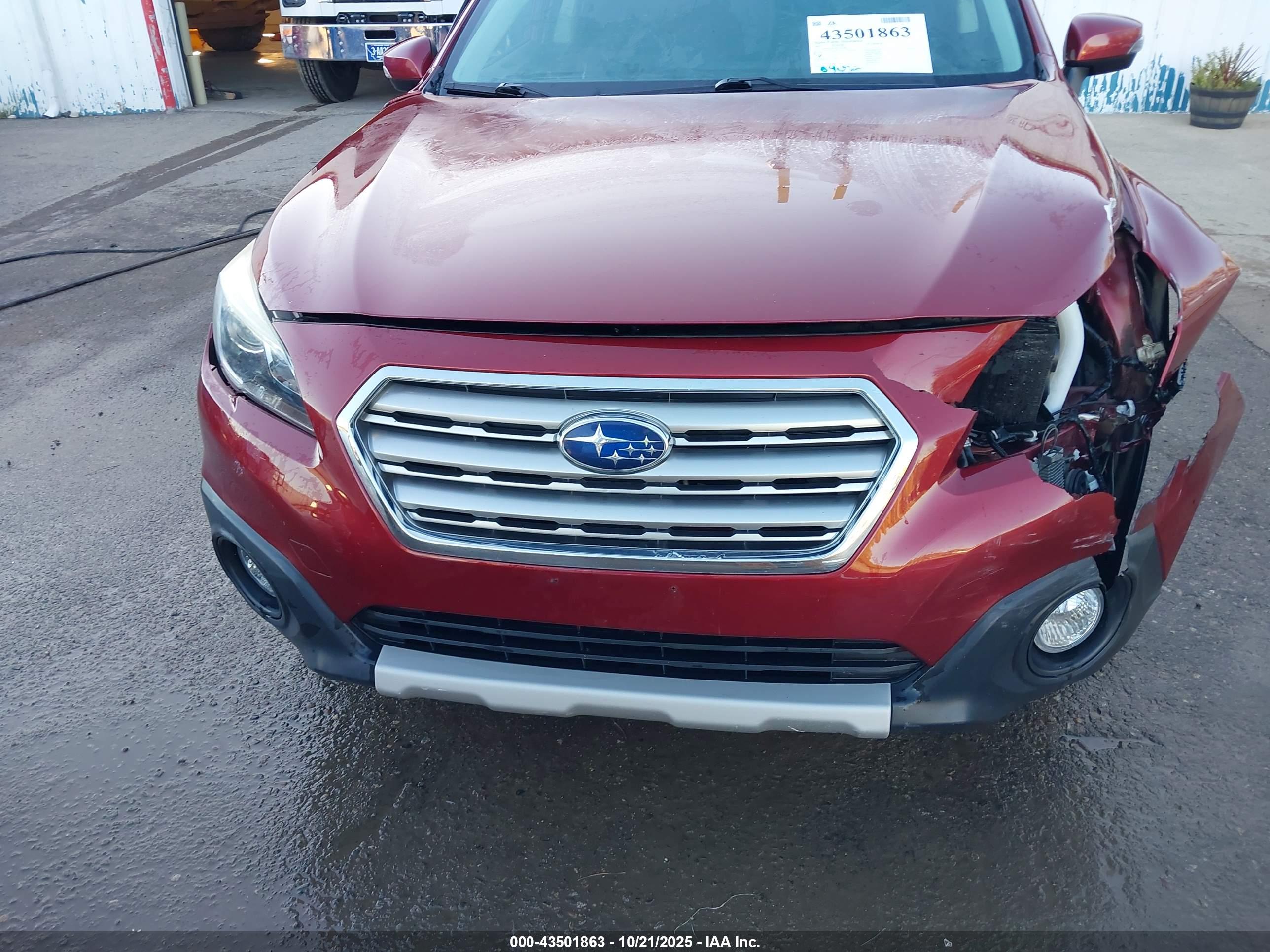 SUBARU OUTBACK image 6