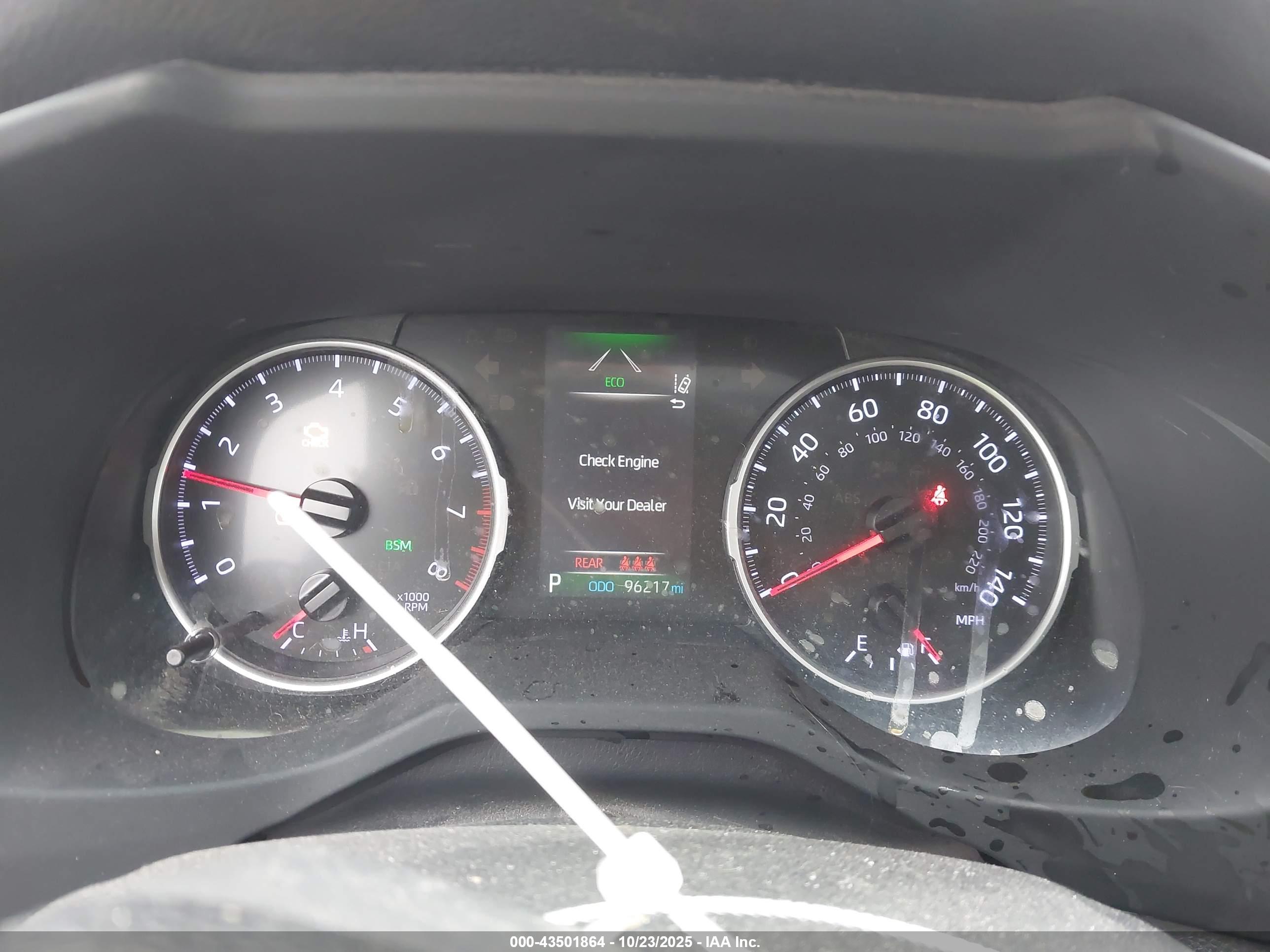 TOYOTA RAV4 image 7