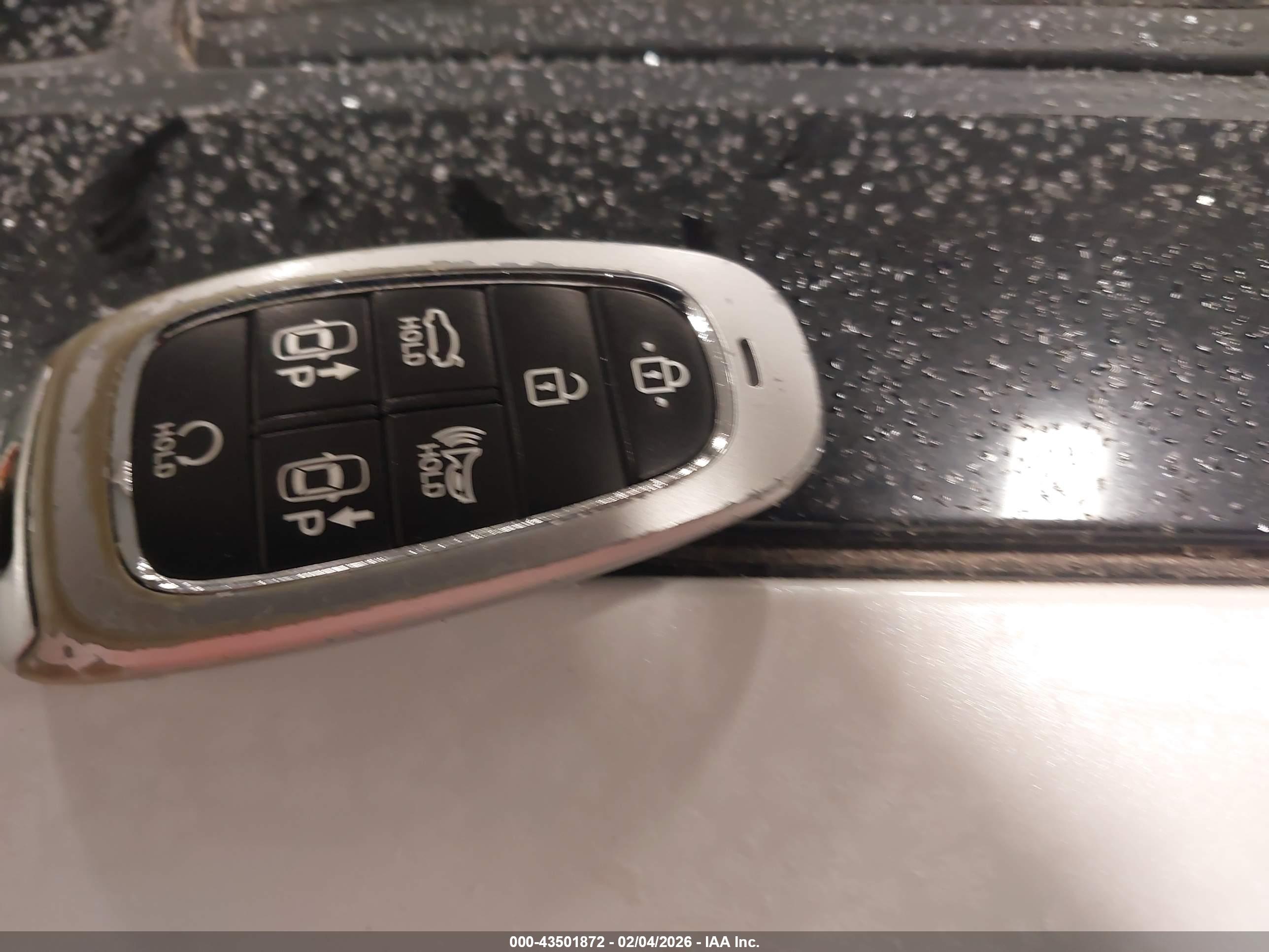 HYUNDAI SONATA image 11