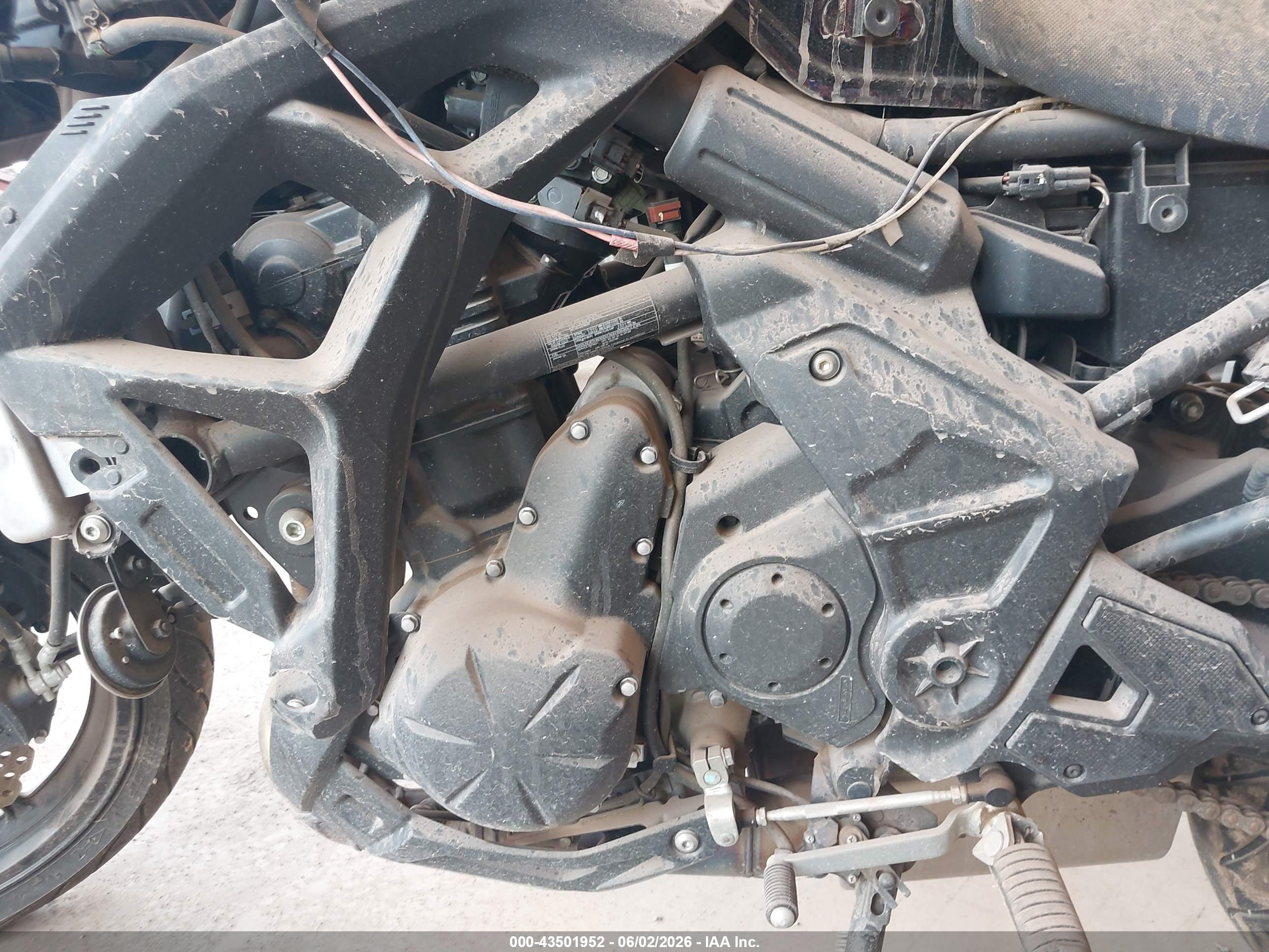 KAWASAKI KLE650 image 9