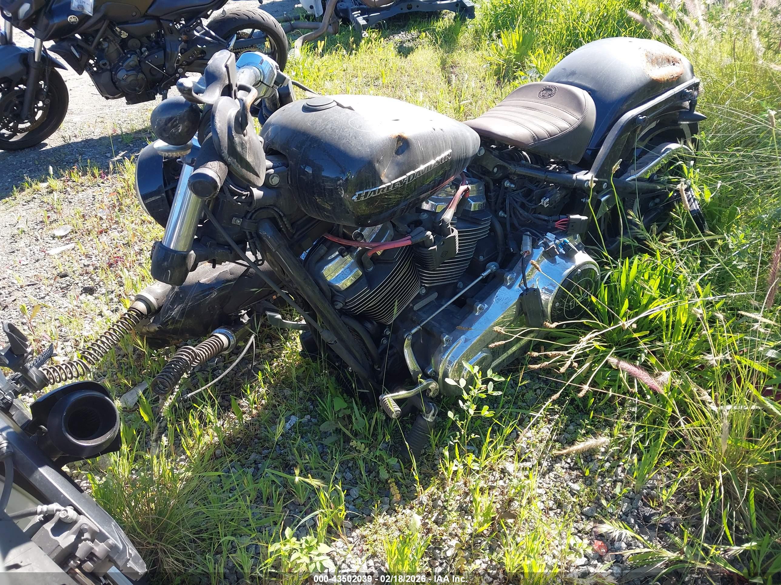 HARLEY-DAVIDSON FXBRS image 2