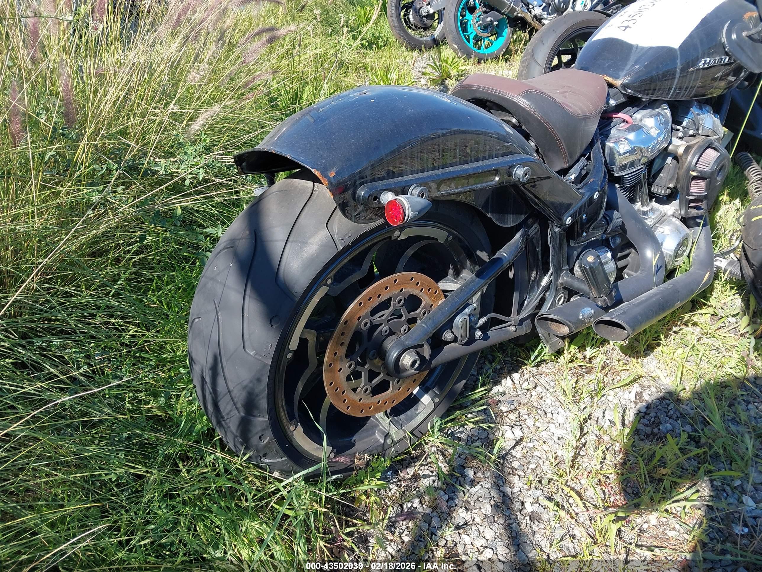 HARLEY-DAVIDSON FXBRS image 4
