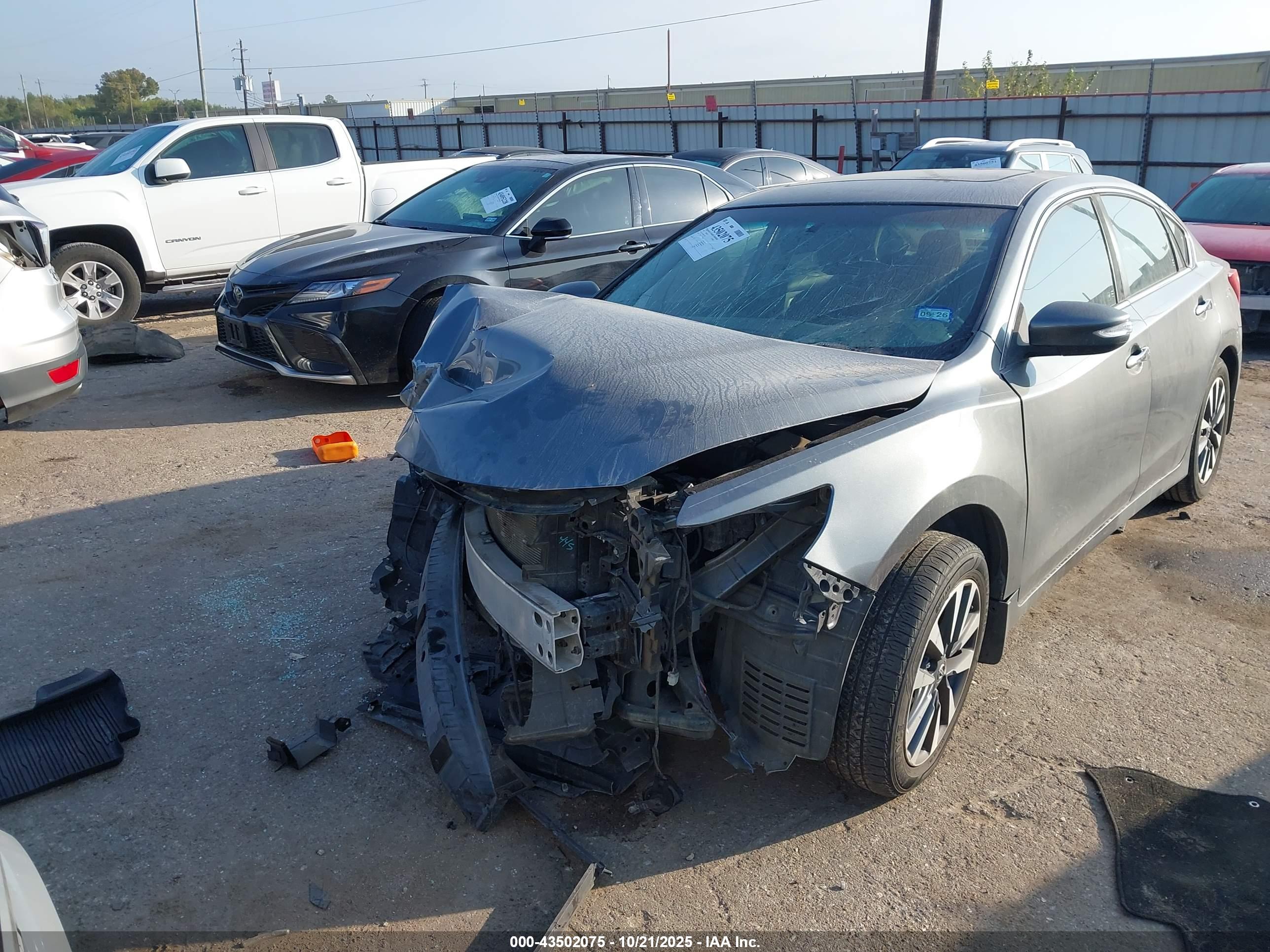NISSAN ALTIMA image 2