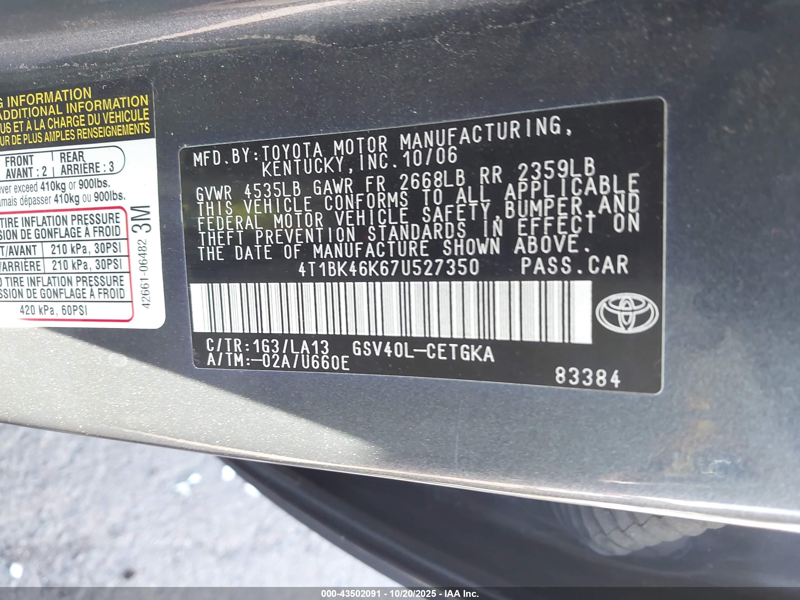 TOYOTA CAMRY image 9