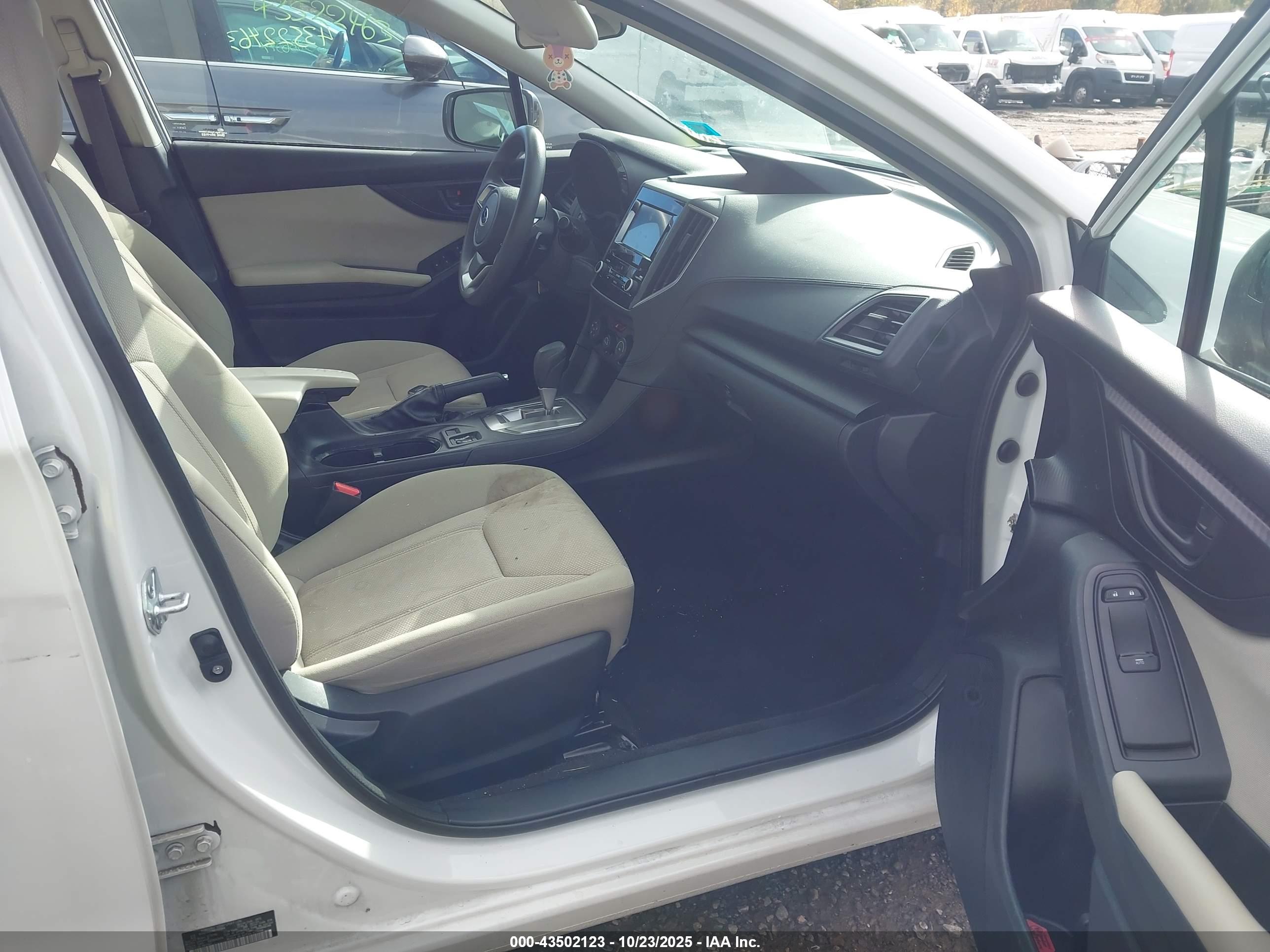 SUBARU IMPREZA image 5
