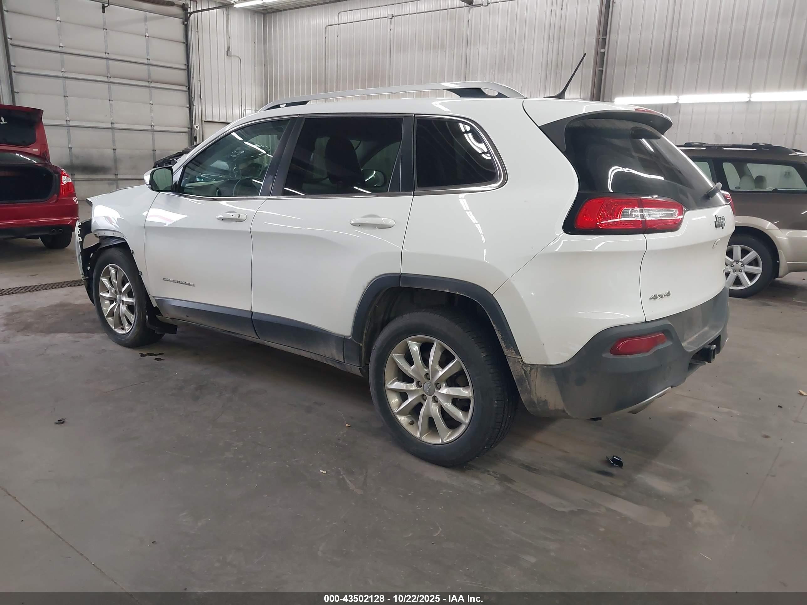 JEEP CHEROKEE image 3