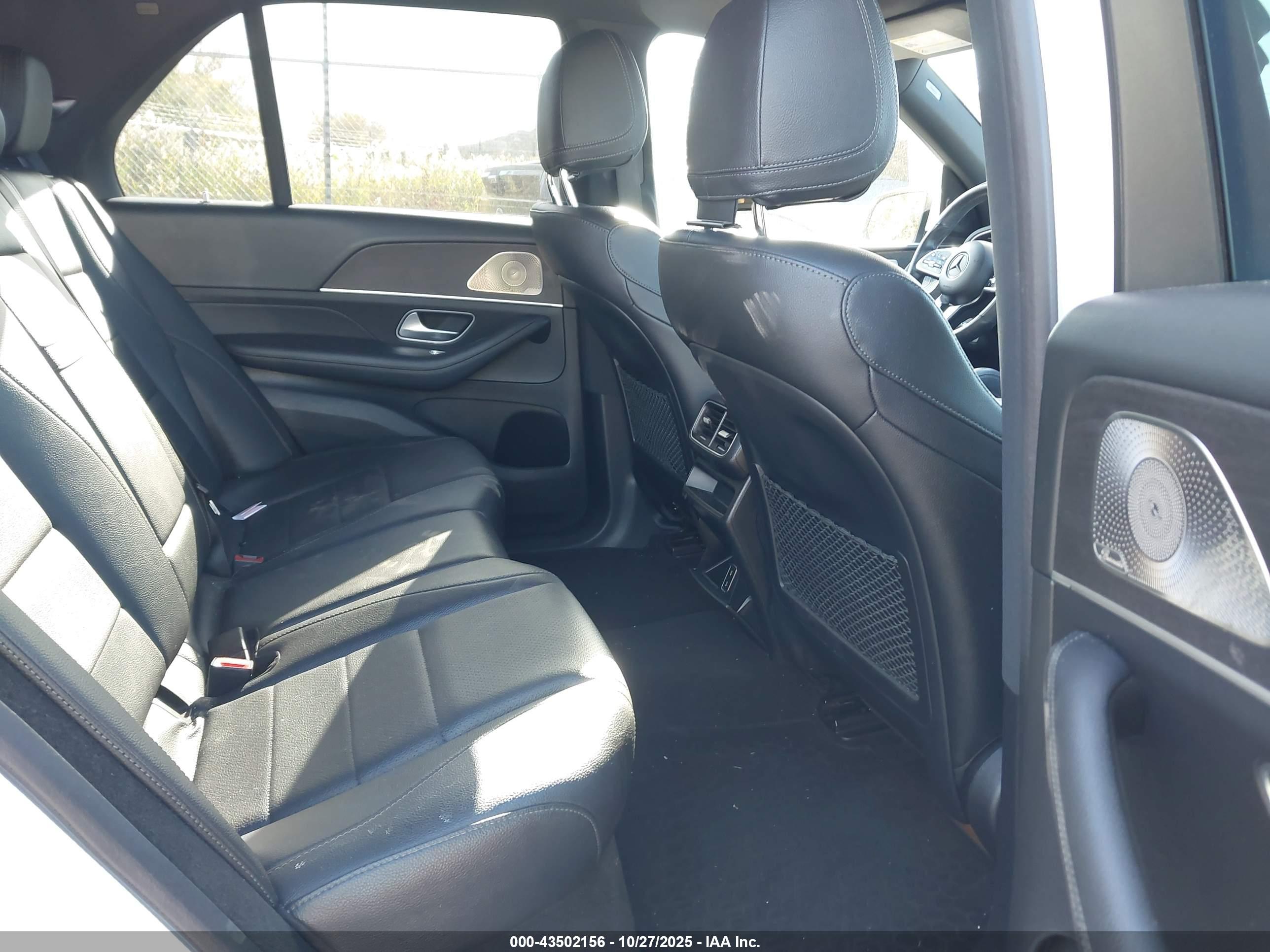 MERCEDES-BENZ GLE image 8