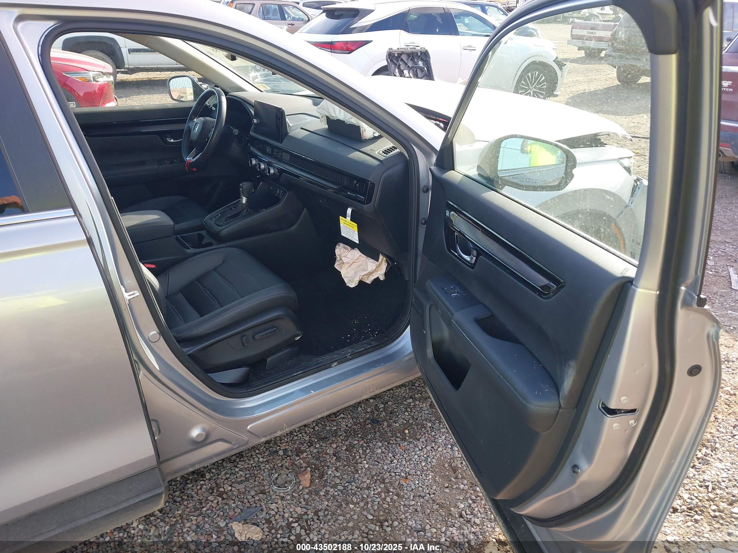 HONDA CR-V image 5