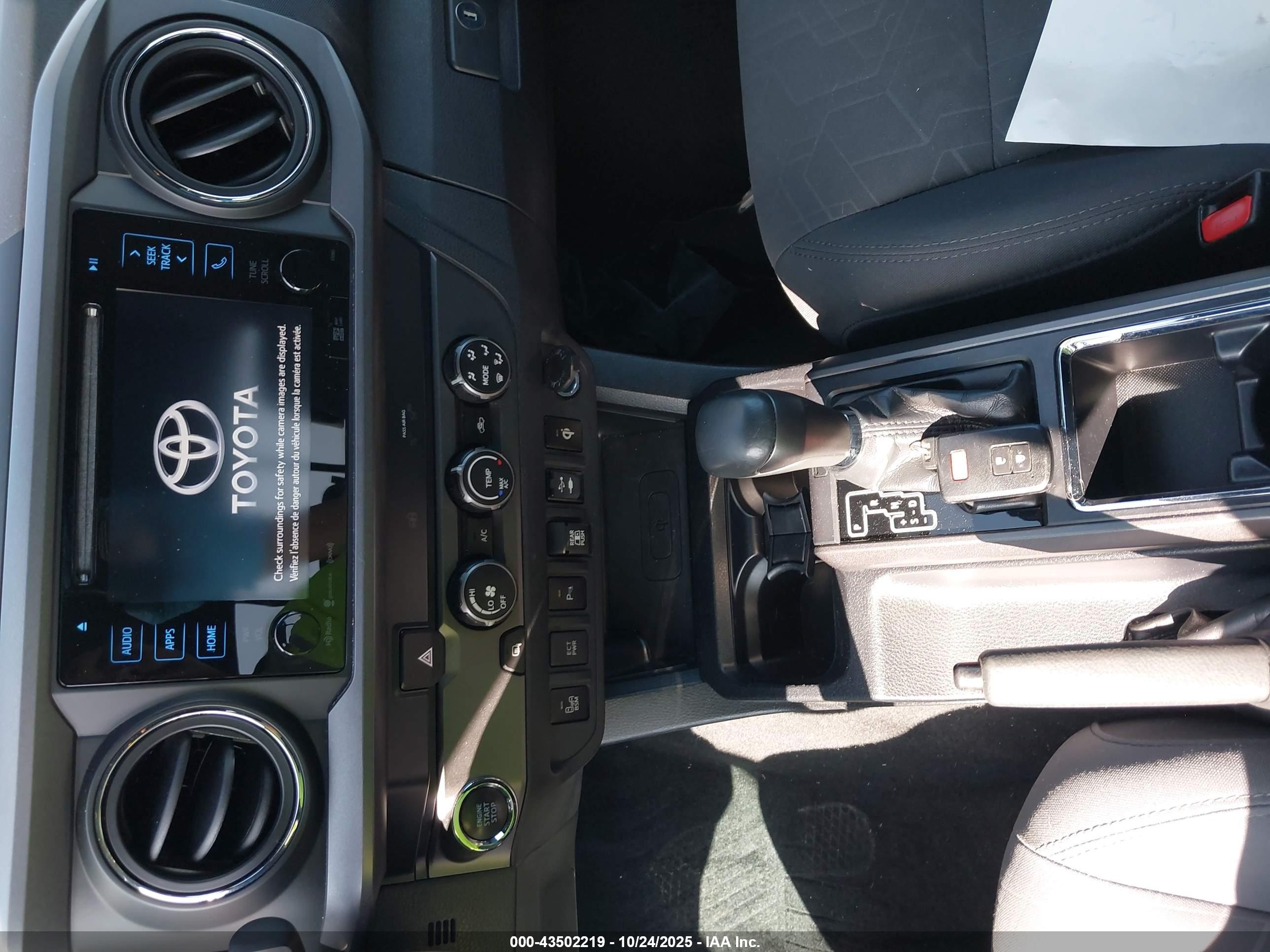 TOYOTA TACOMA image 11