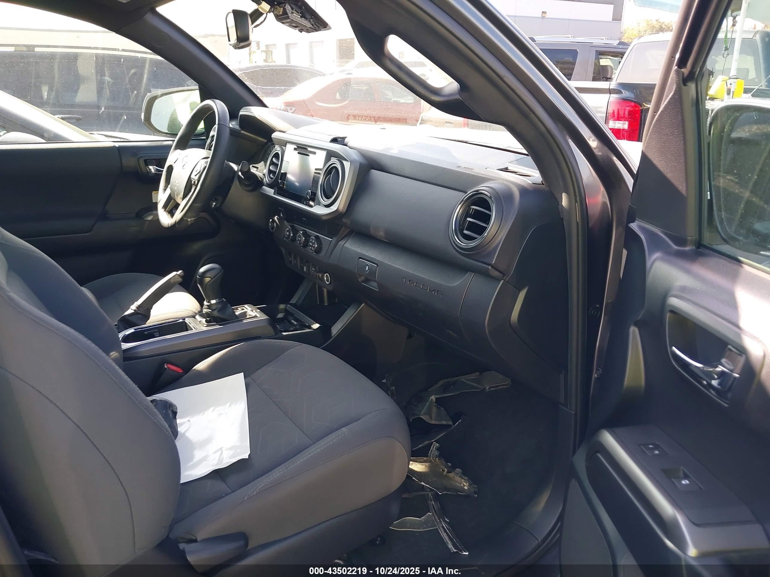 TOYOTA TACOMA image 5