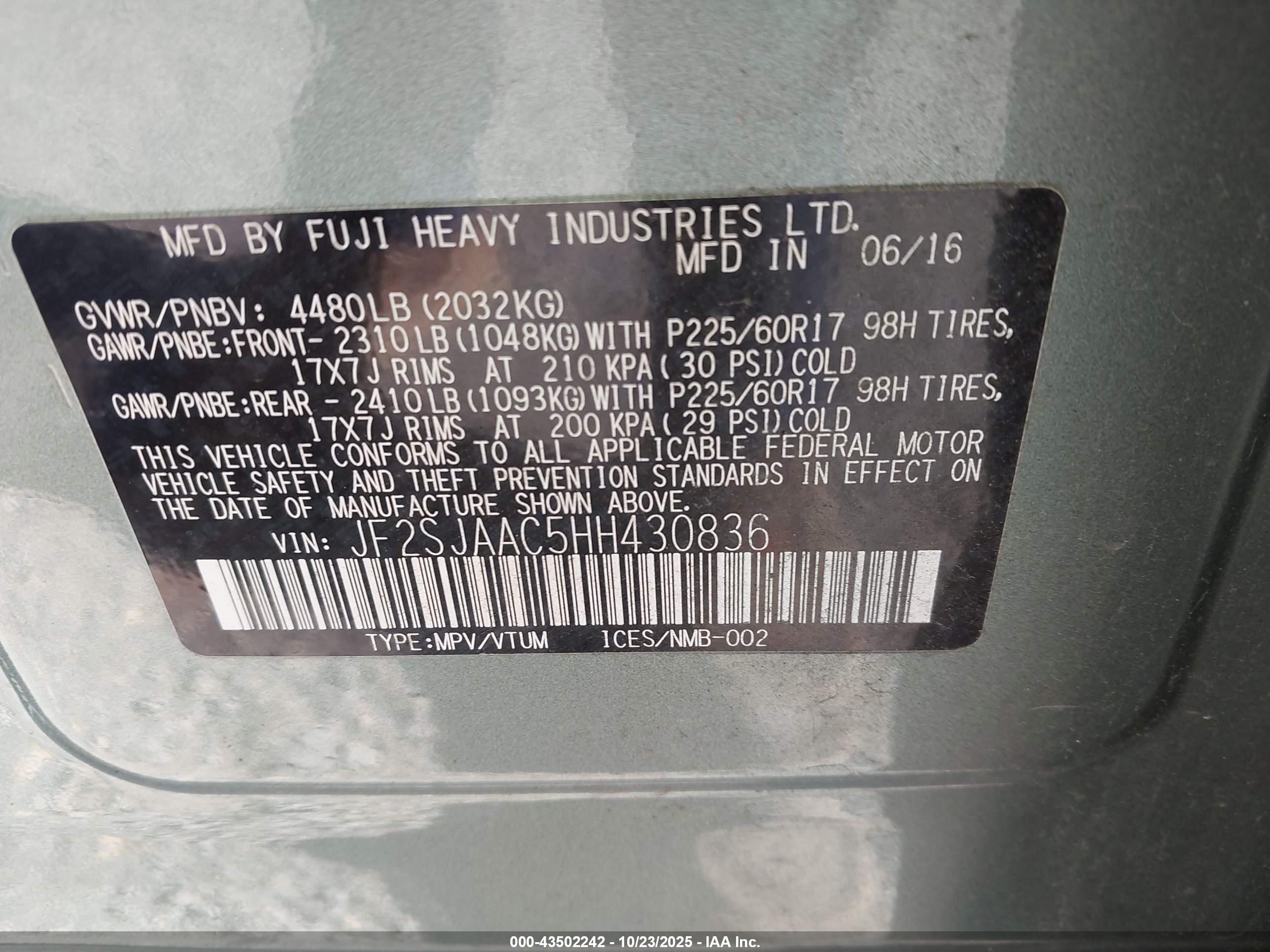 SUBARU FORESTER image 9