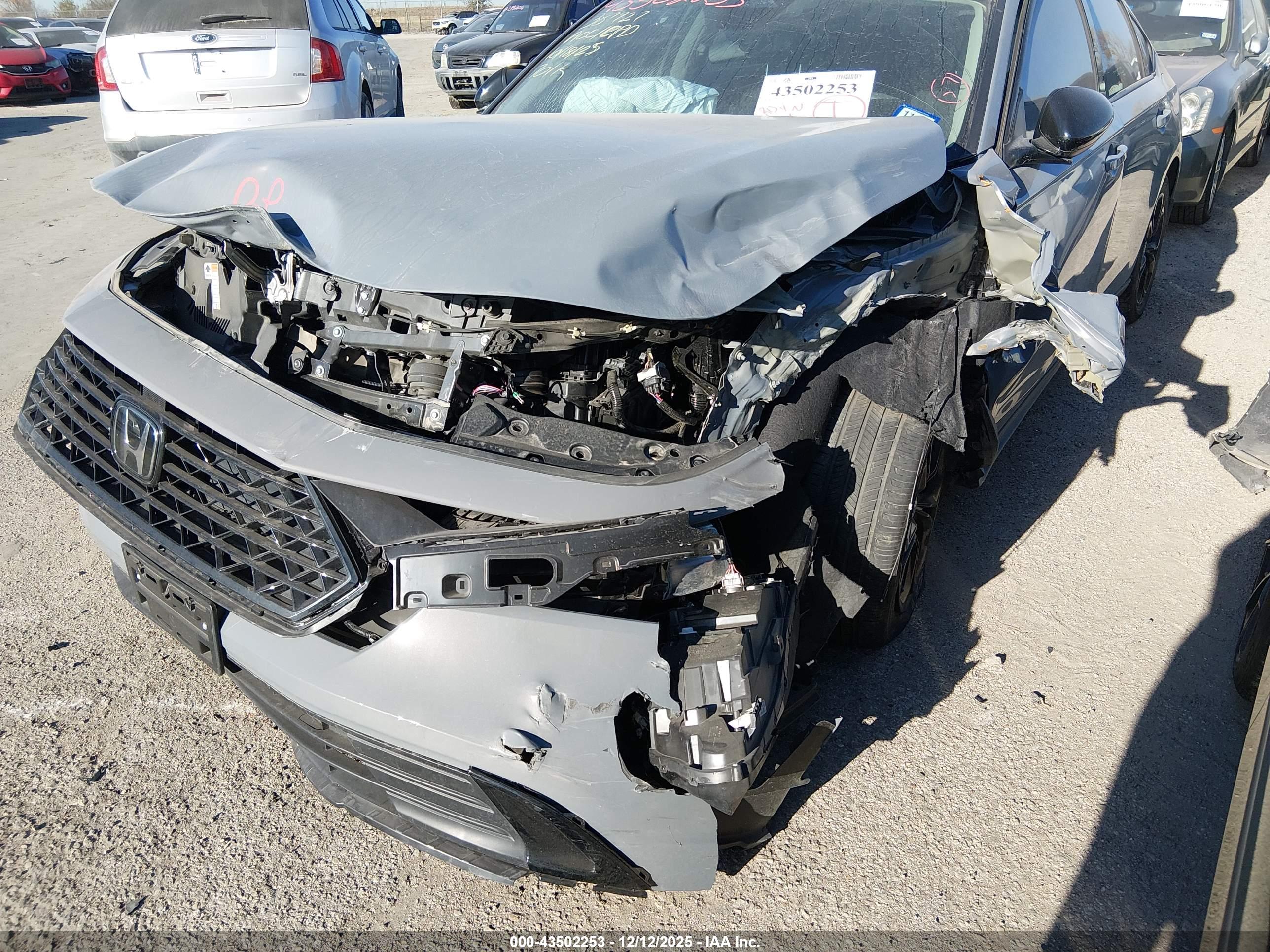 HONDA ACCORD image 6