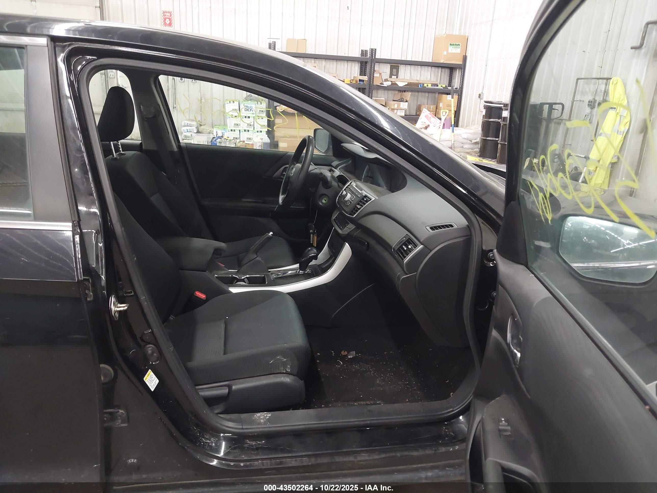 HONDA ACCORD image 5