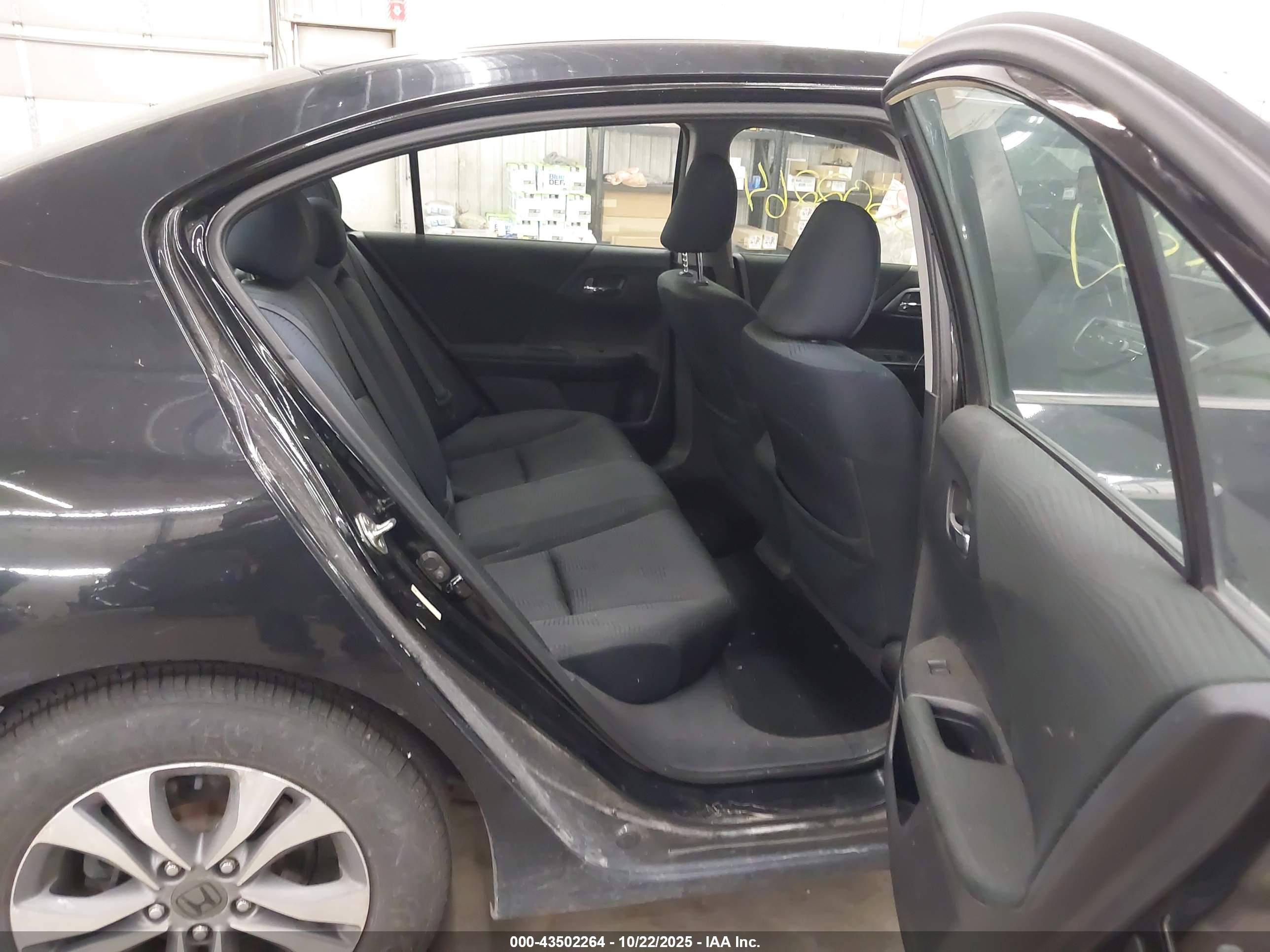 HONDA ACCORD image 8