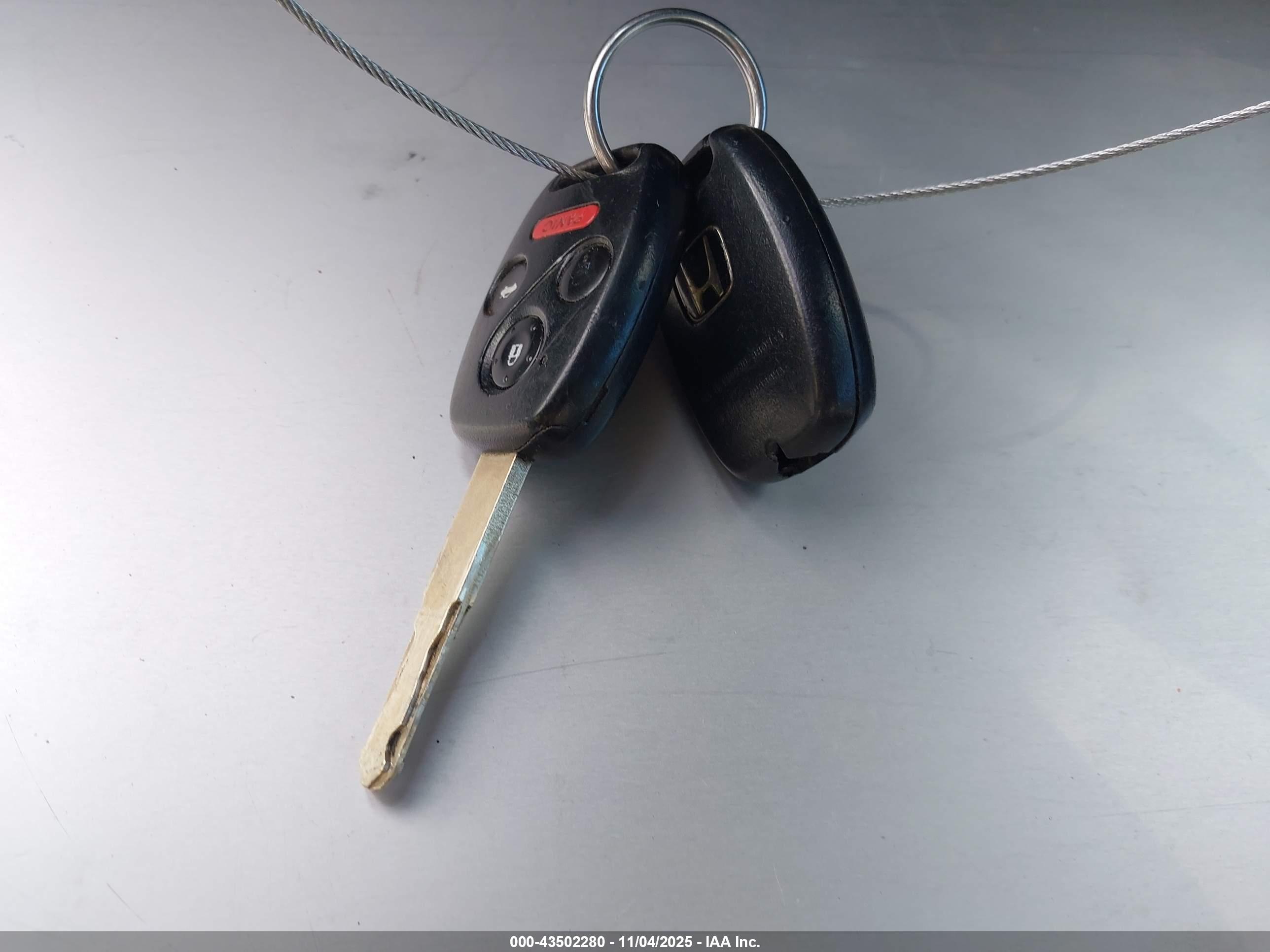 HONDA ACCORD image 11