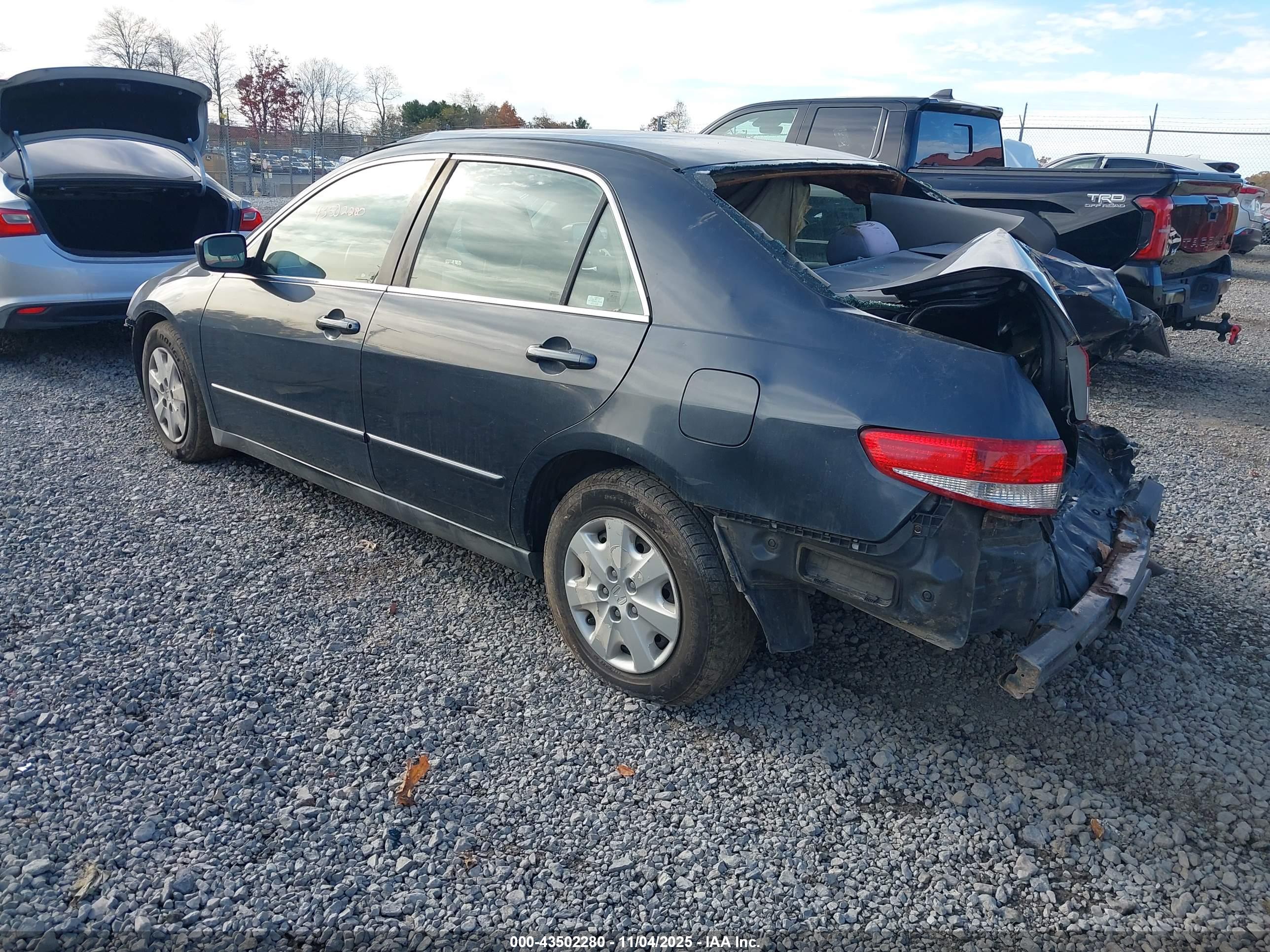 HONDA ACCORD image 3