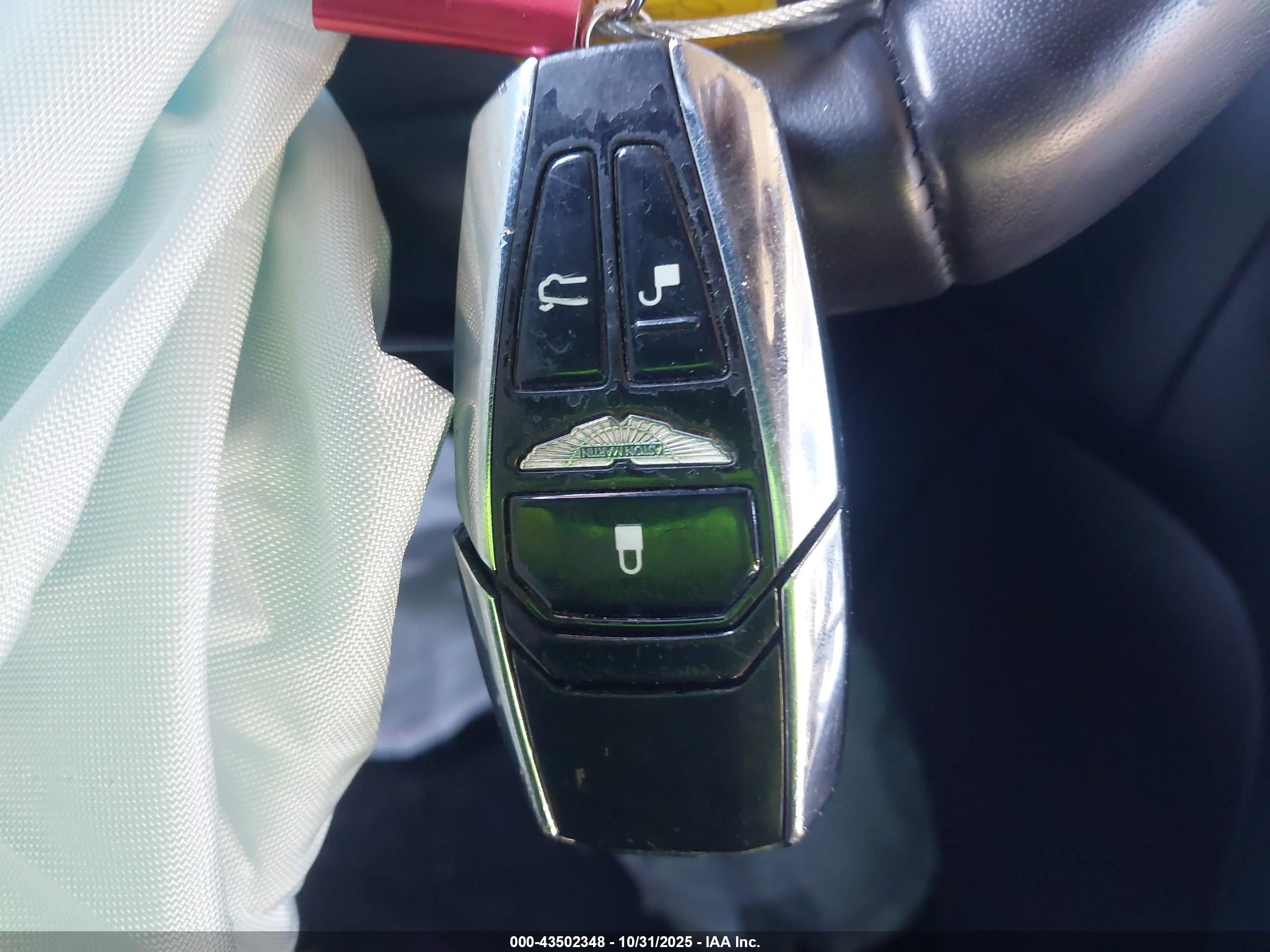ASTON MARTIN image 11