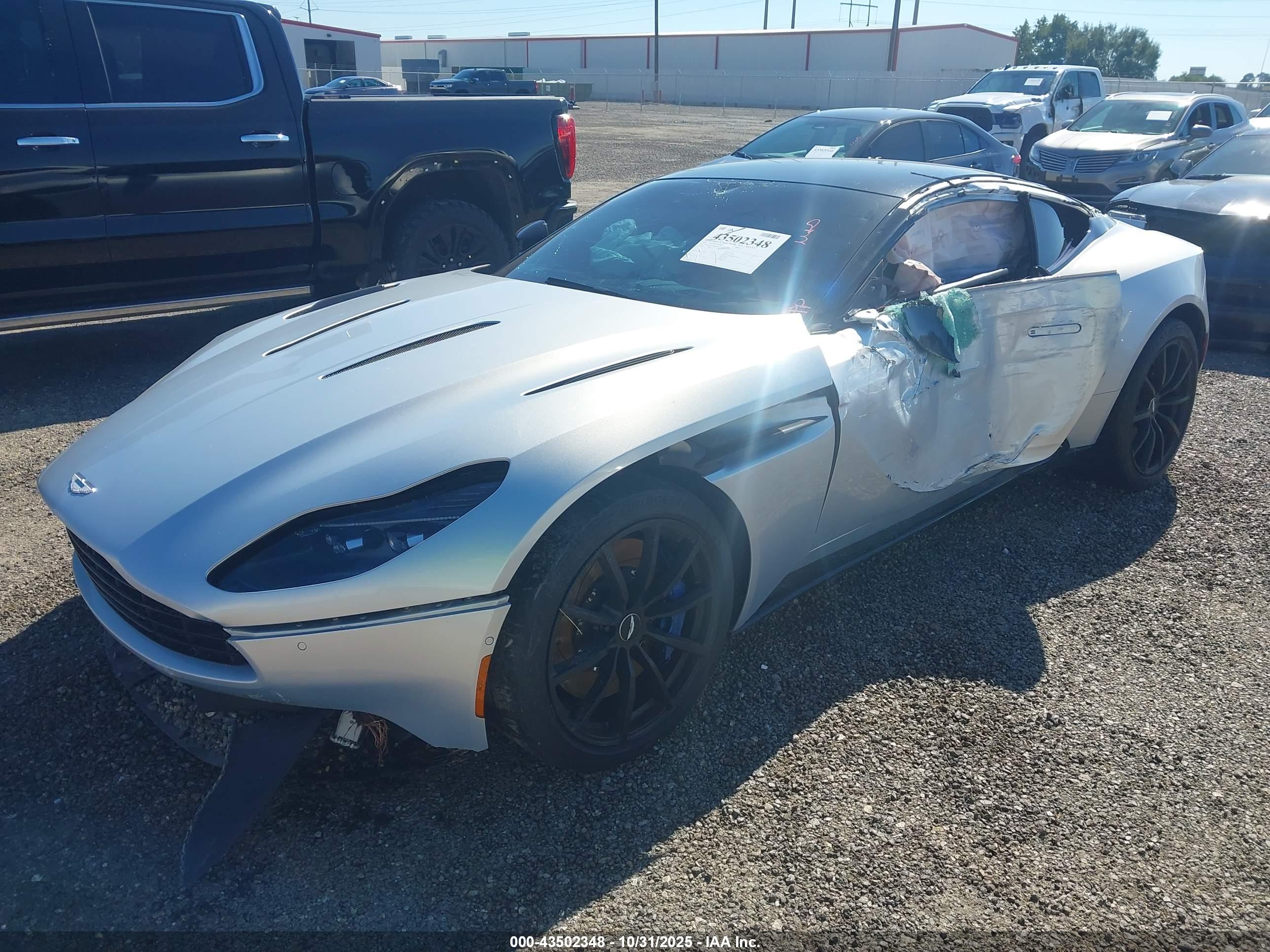 ASTON MARTIN image 2