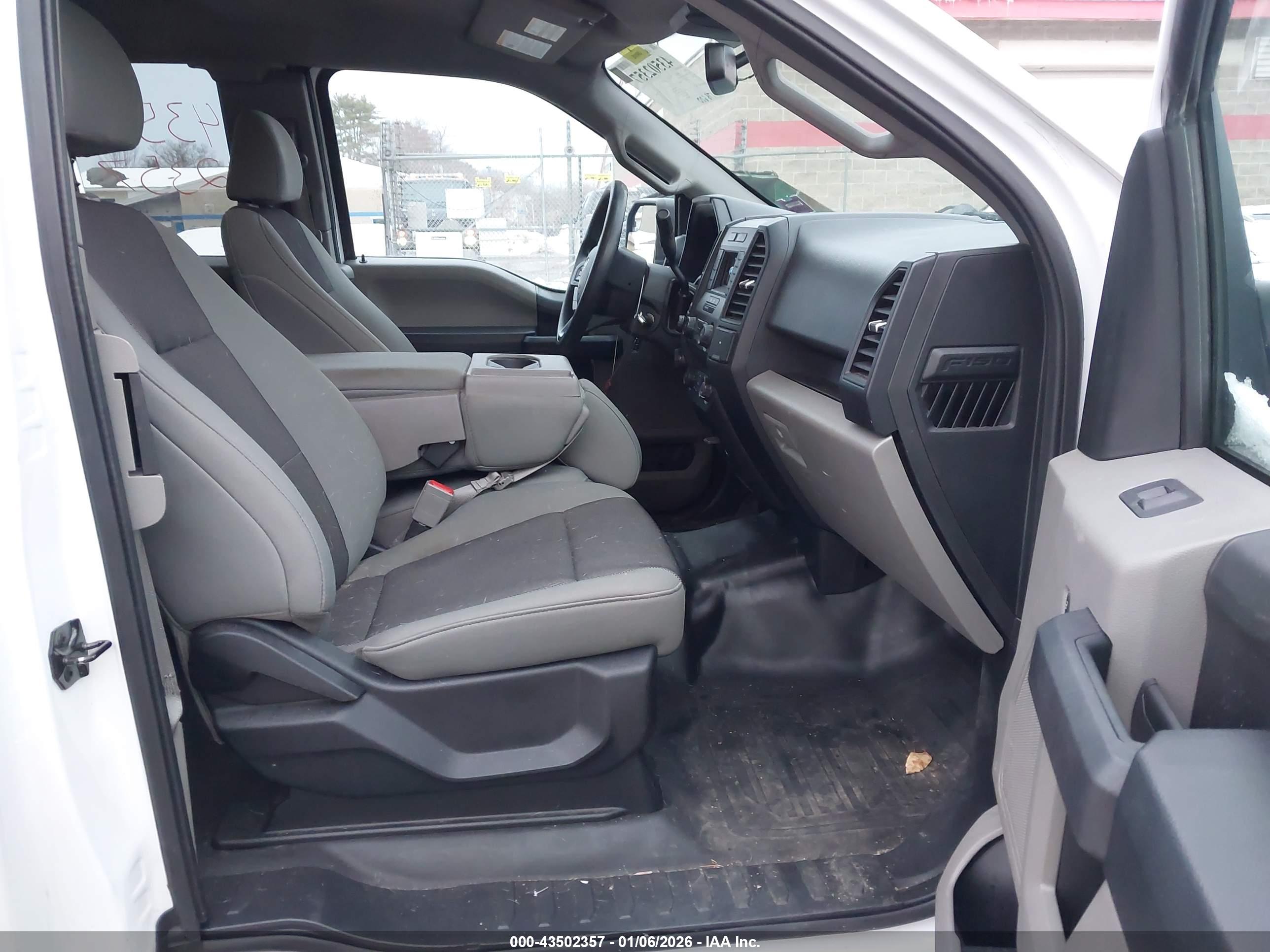 FORD F-150 image 5