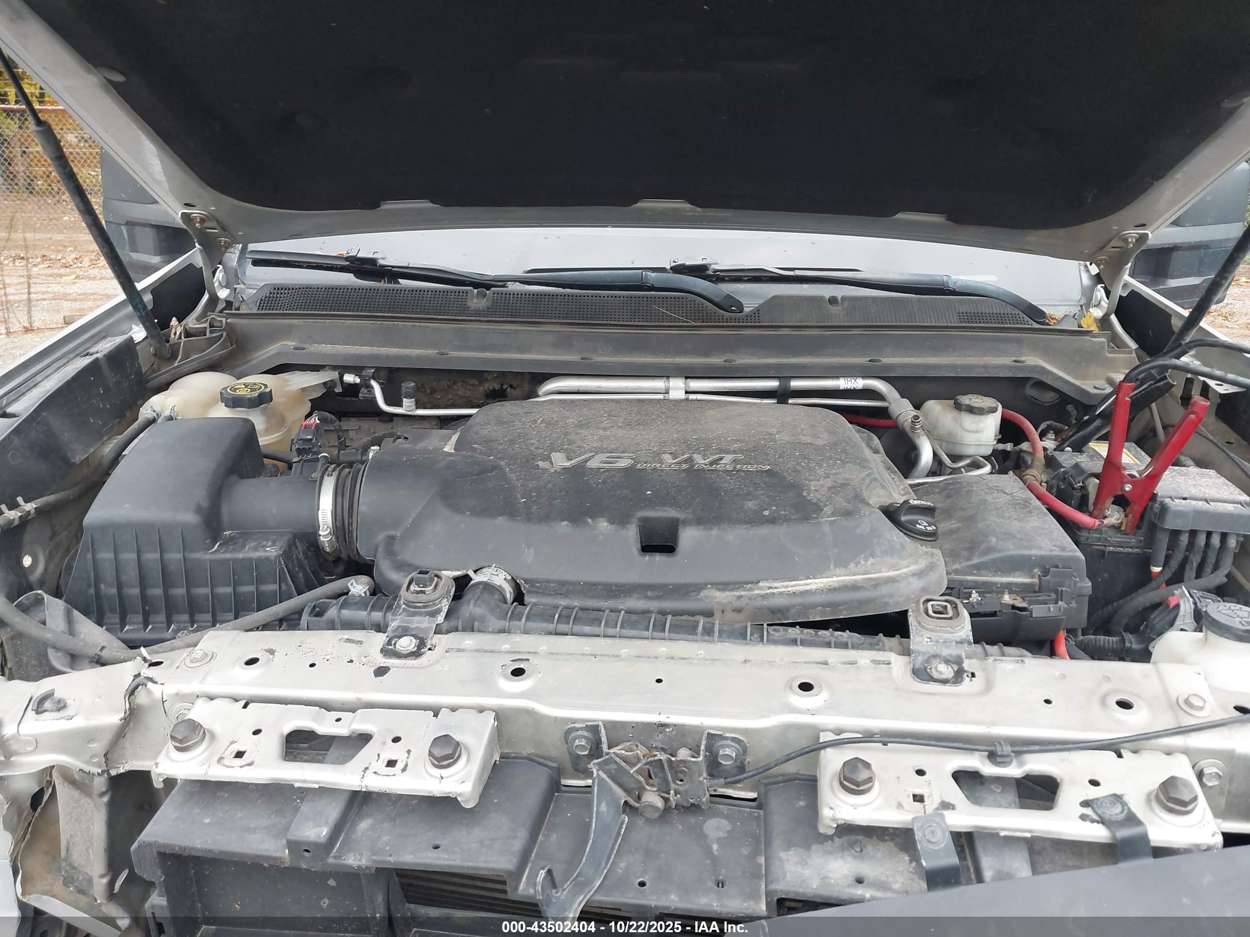 CHEVROLET COLORADO image 10