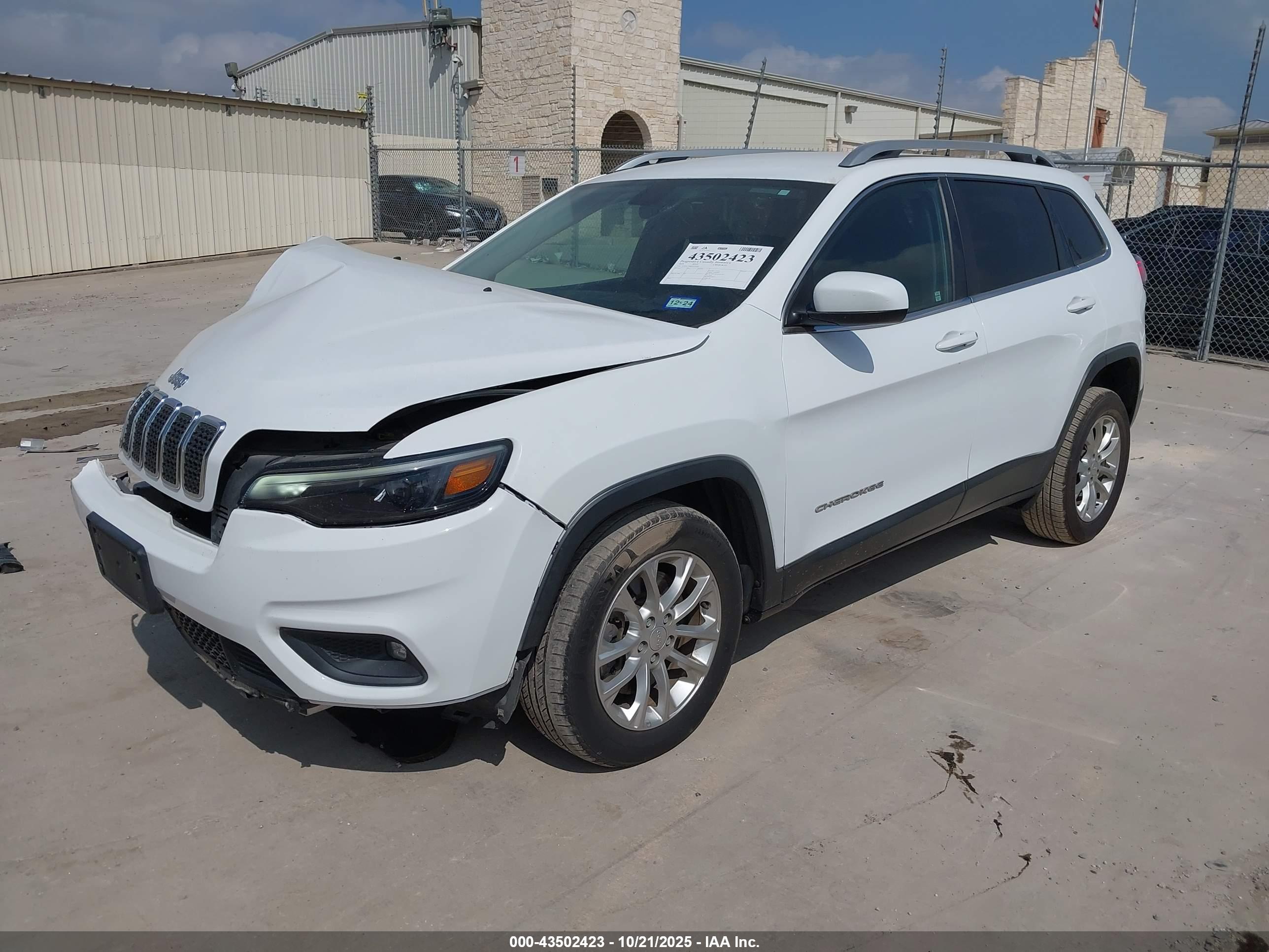 JEEP CHEROKEE image 2