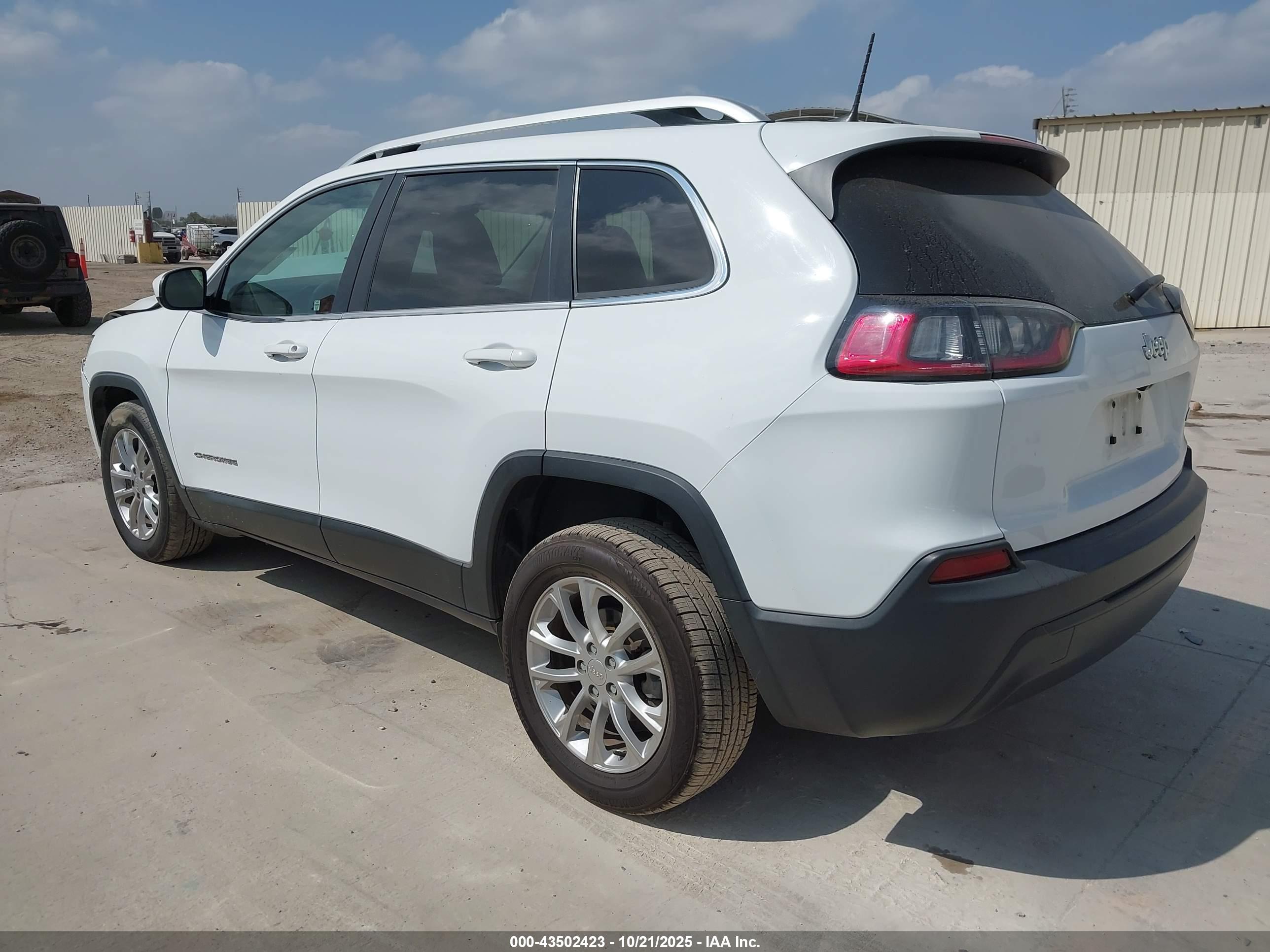 JEEP CHEROKEE image 3