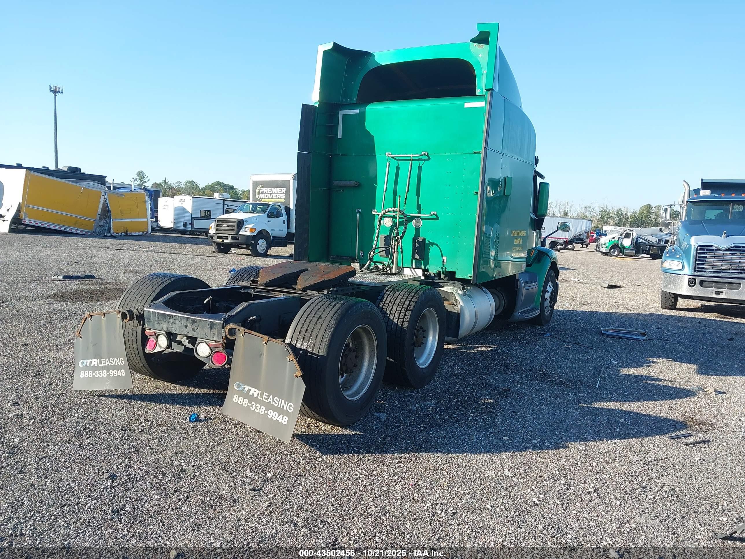 PETERBILT 579 image 4