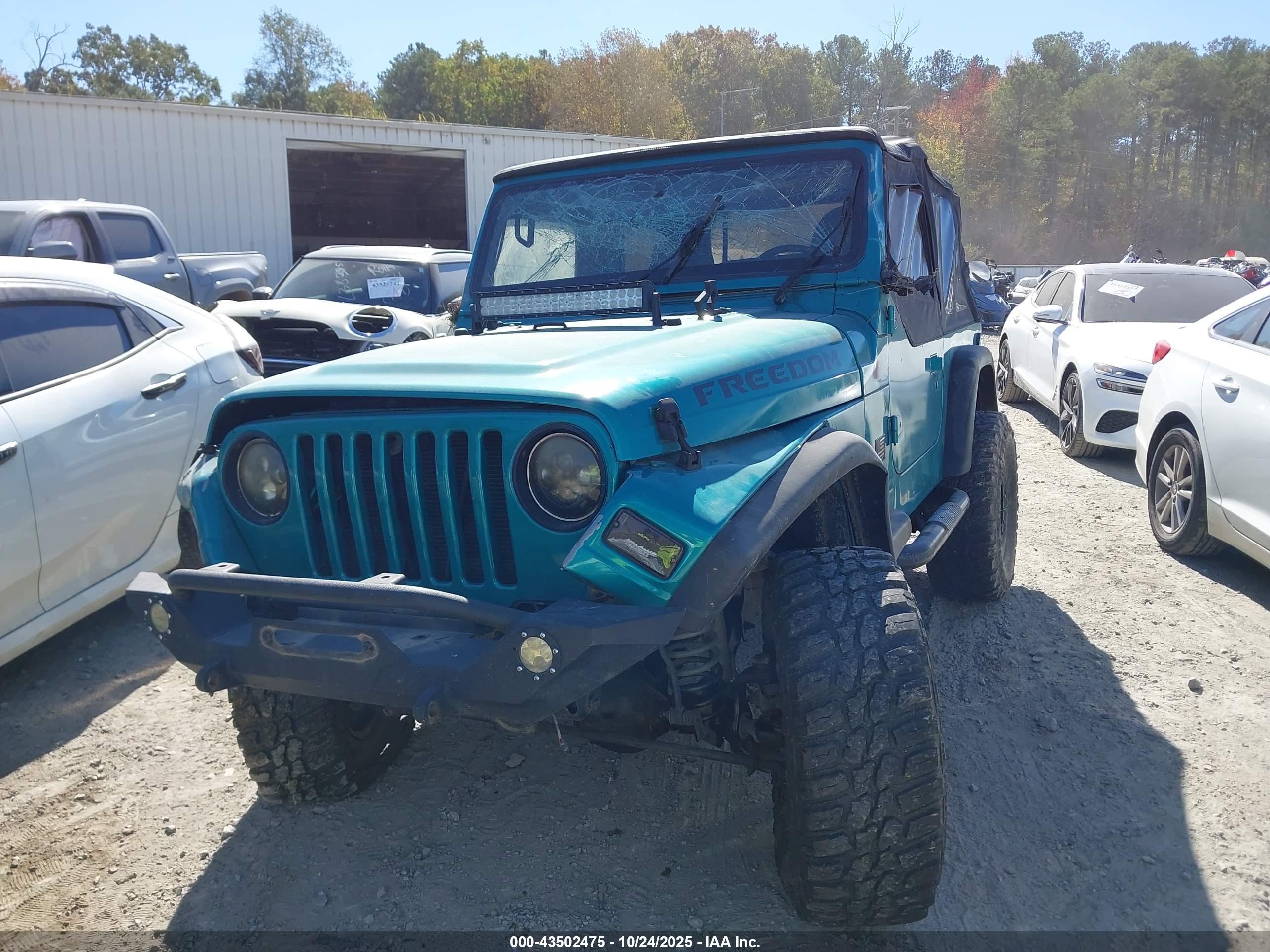 JEEP WRANGLER image 2