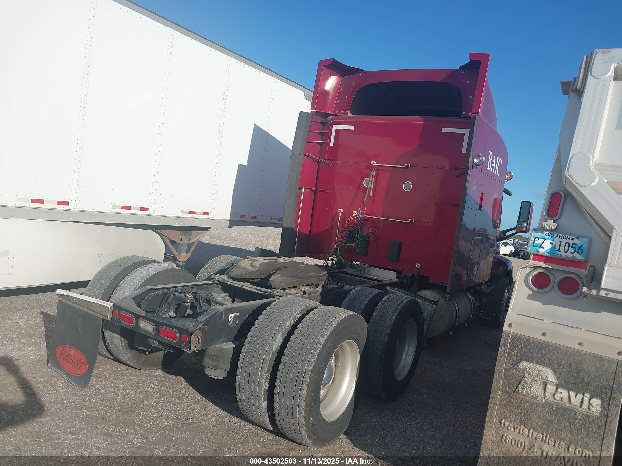 PETERBILT 579 image 4