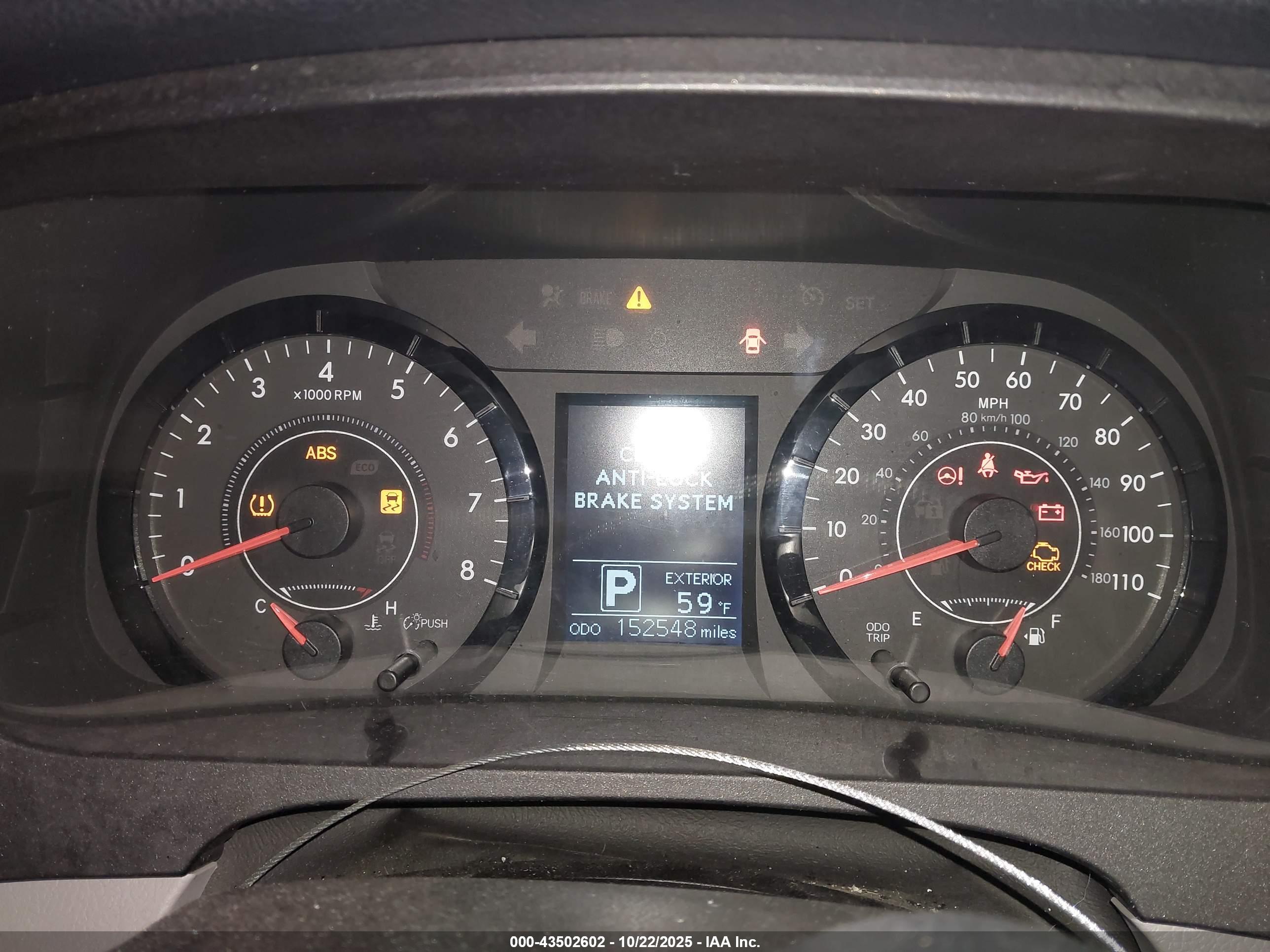 TOYOTA SIENNA image 7