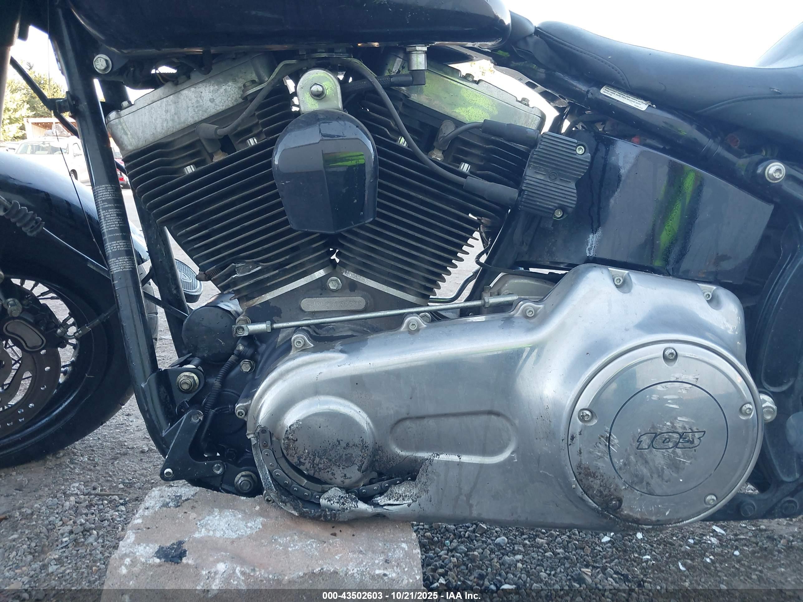 HARLEY-DAVIDSON FLS image 9