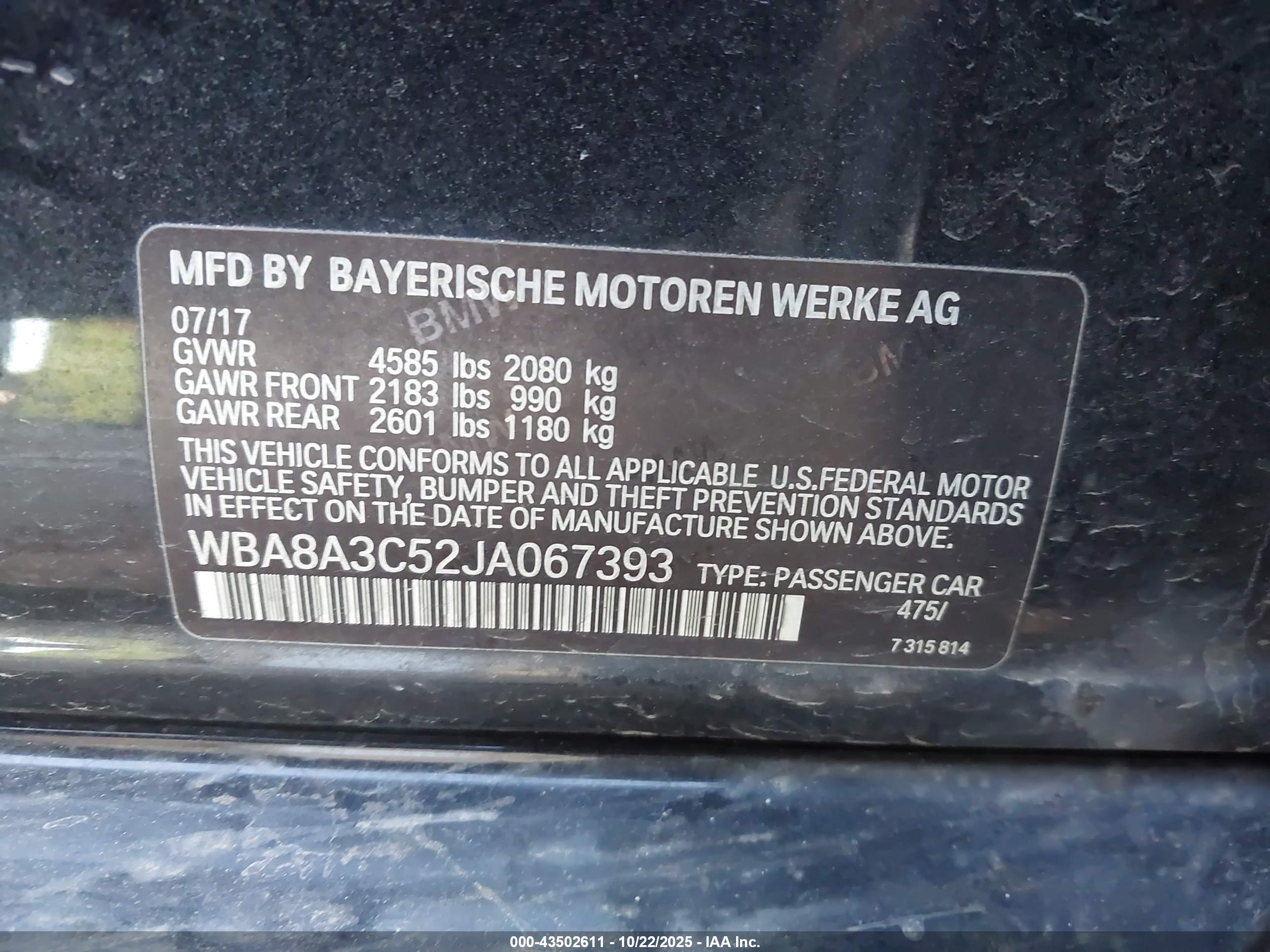 BMW 320I image 9