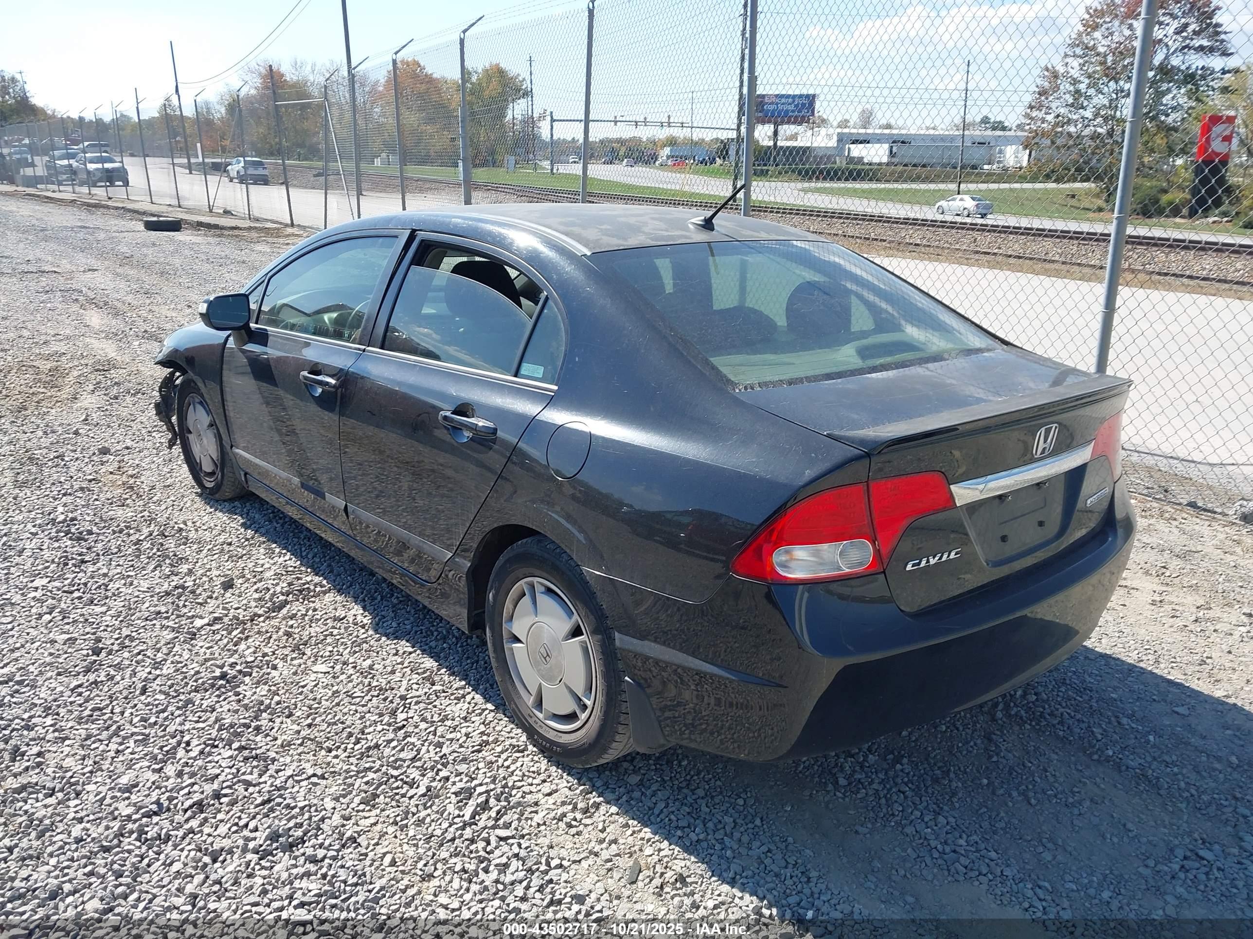 HONDA CIVIC image 3