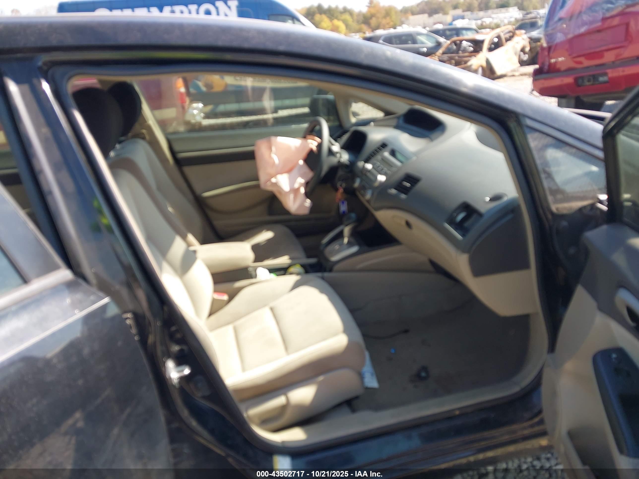 HONDA CIVIC image 5