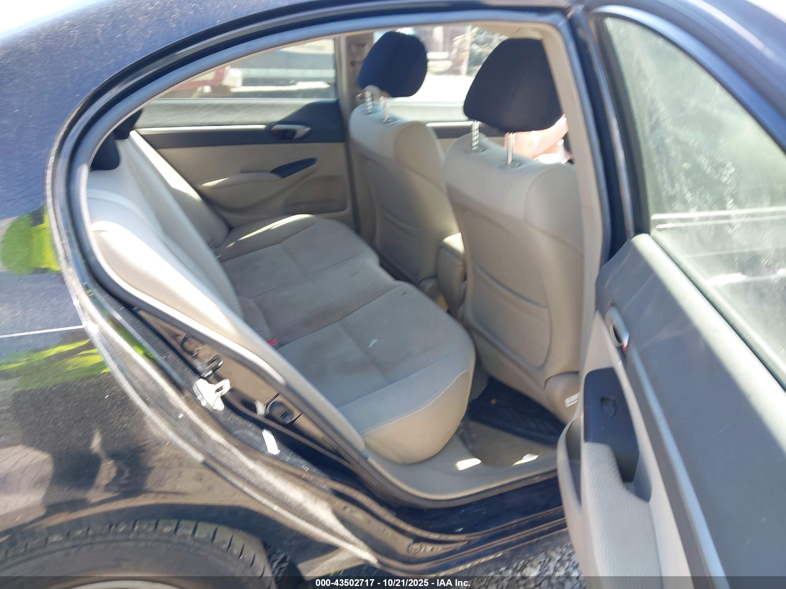 HONDA CIVIC image 8