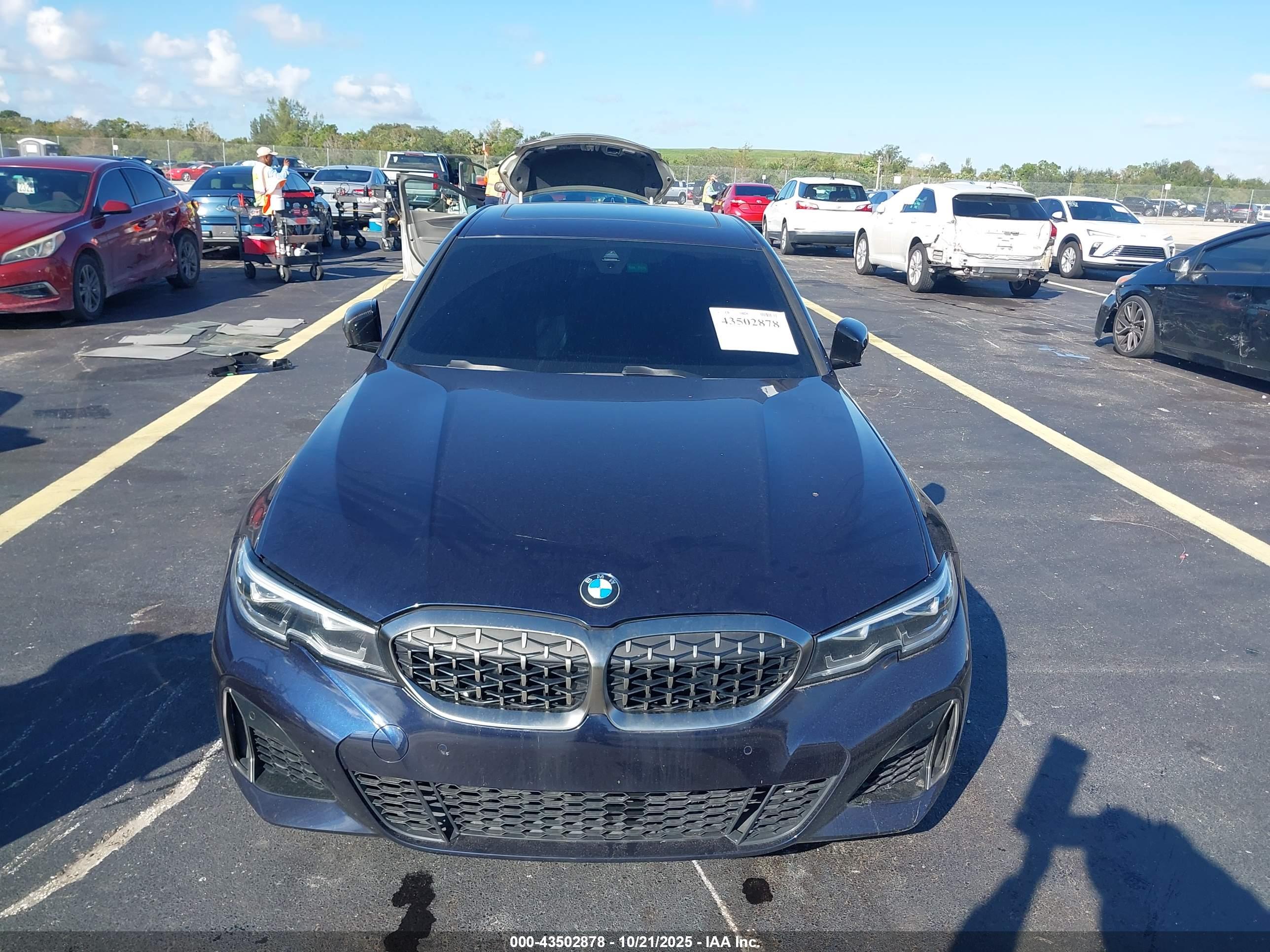 BMW 3 image 6