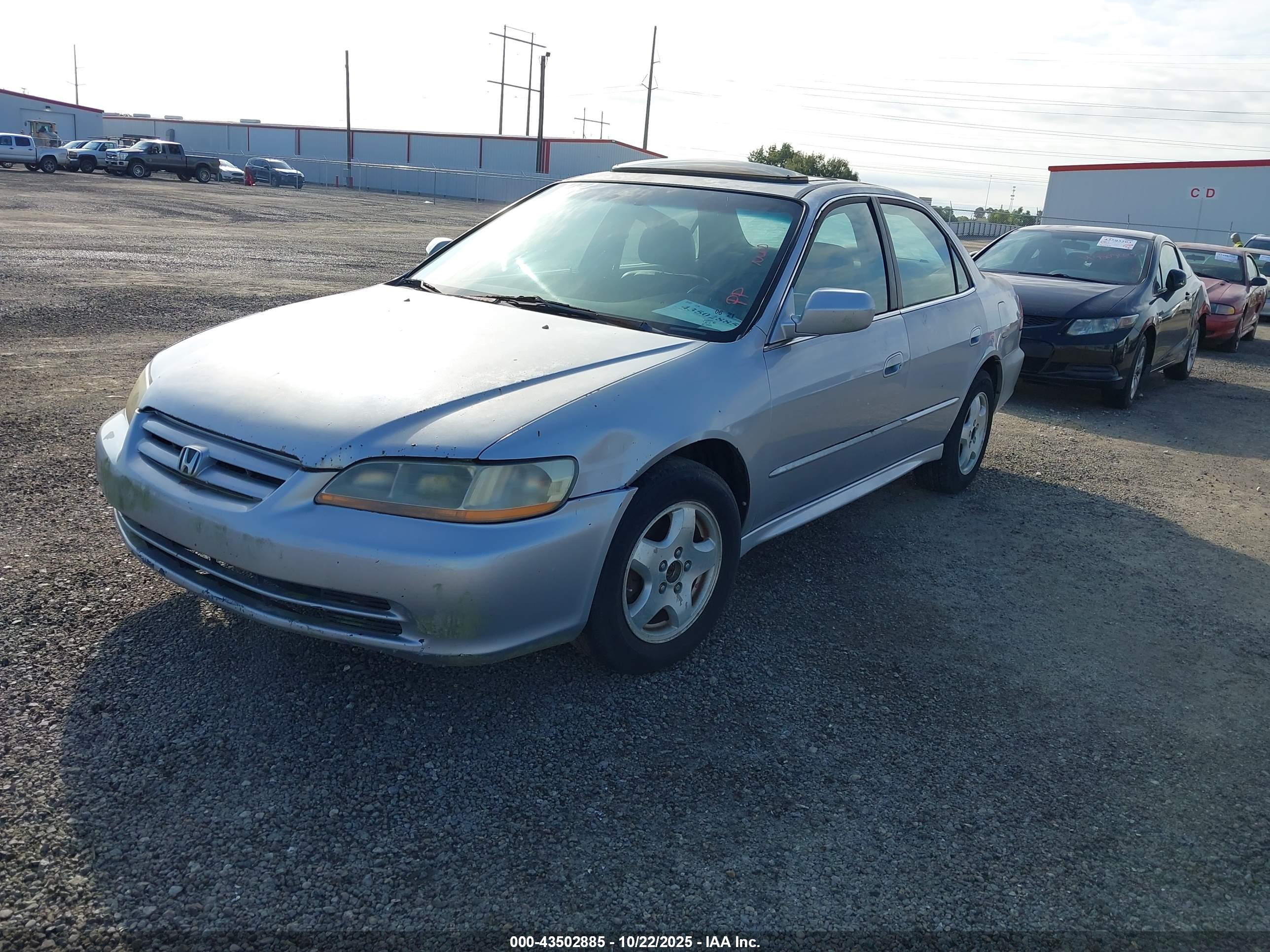 HONDA ACCORD image 2